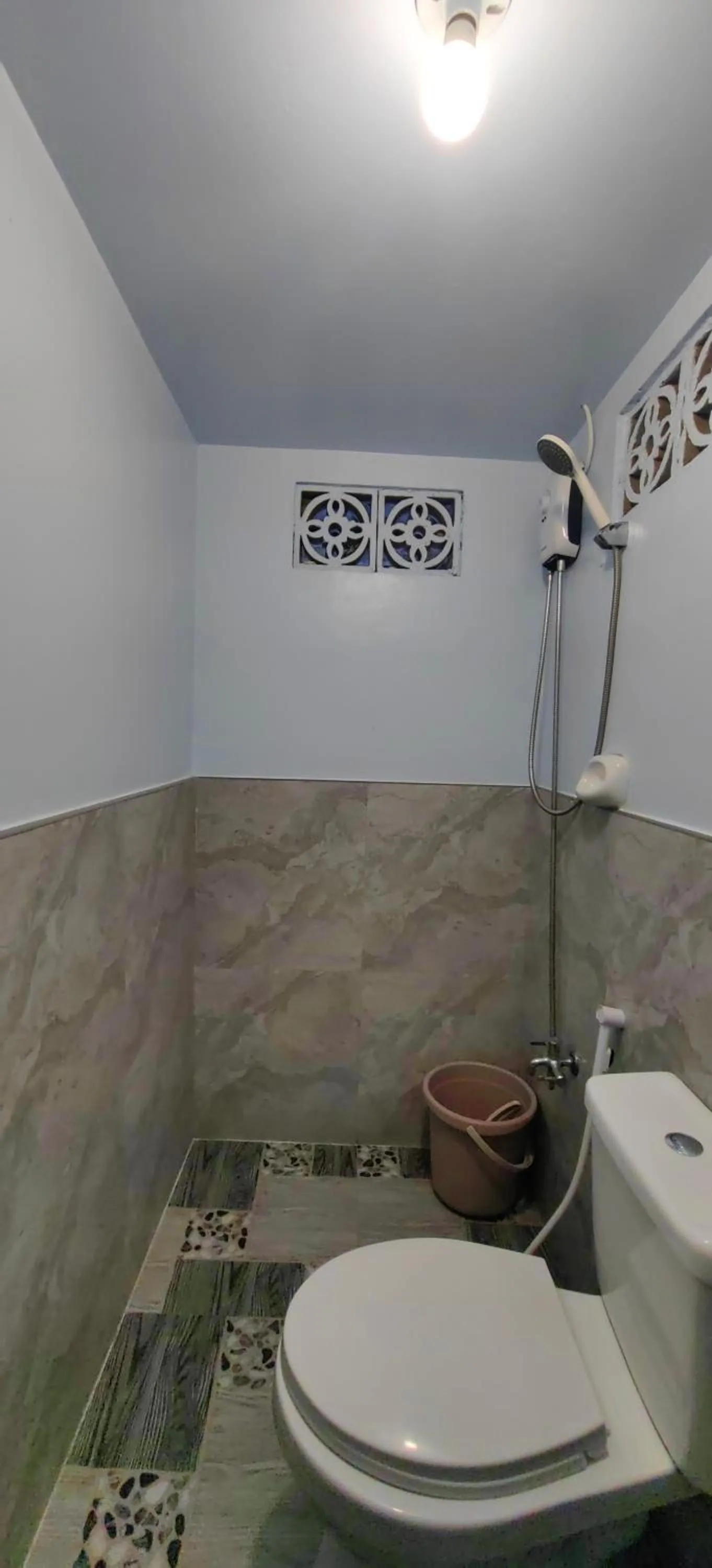 Bathroom in Eashanti's Place