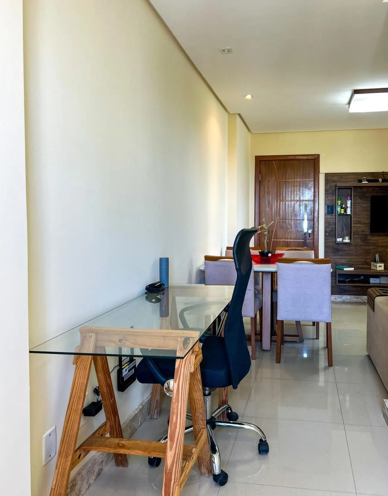 Communal lounge/ TV room in Apto aconchegante com Wi-fi em Salvador BA