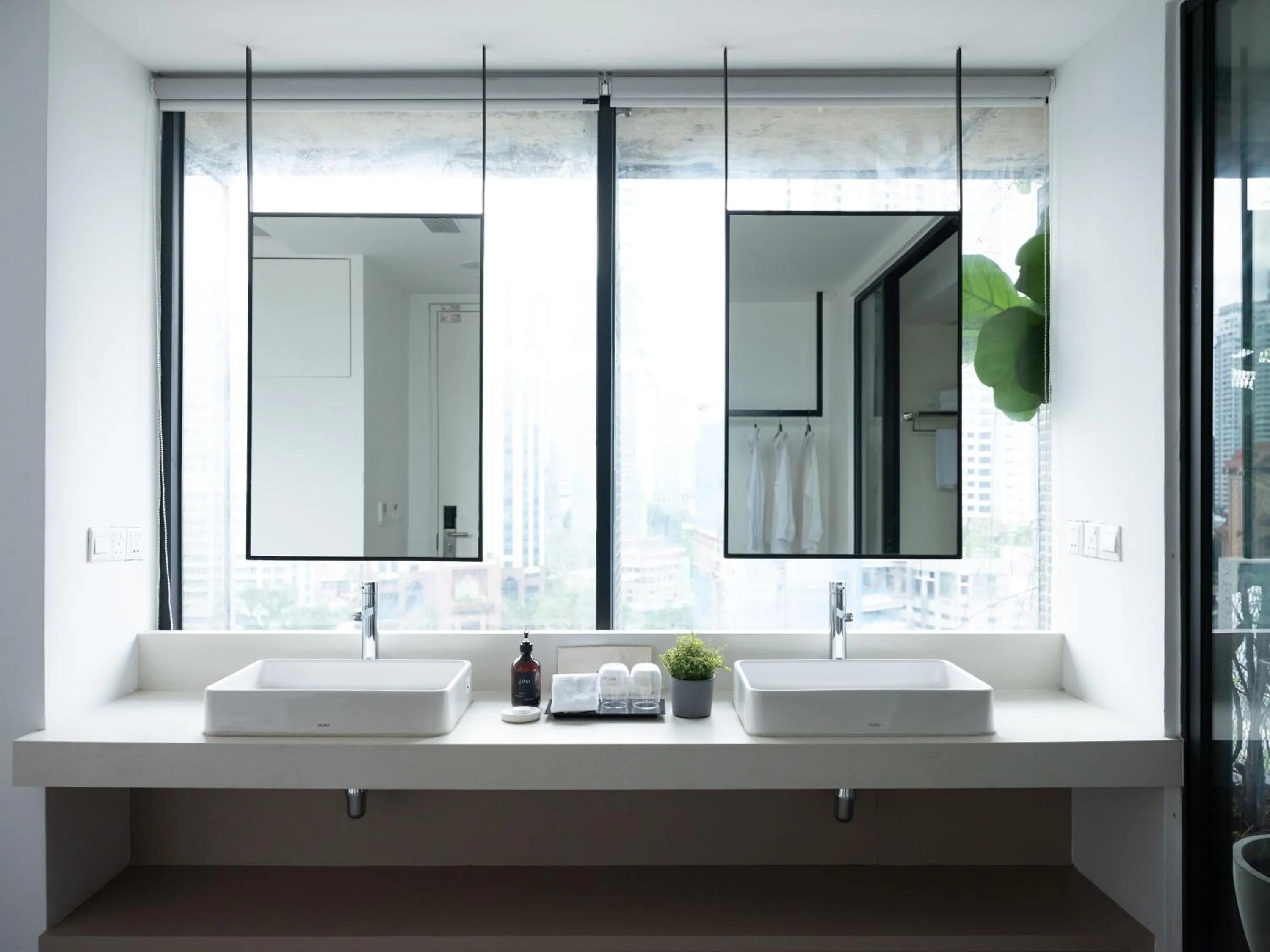 Bathroom in Lloyd's Inn Kuala Lumpur