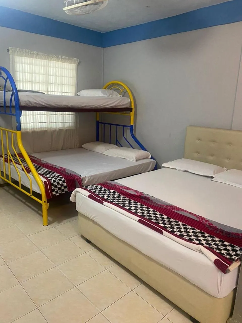 Bedroom, Bed in OYO 90910 Homestay D Lalang Inn