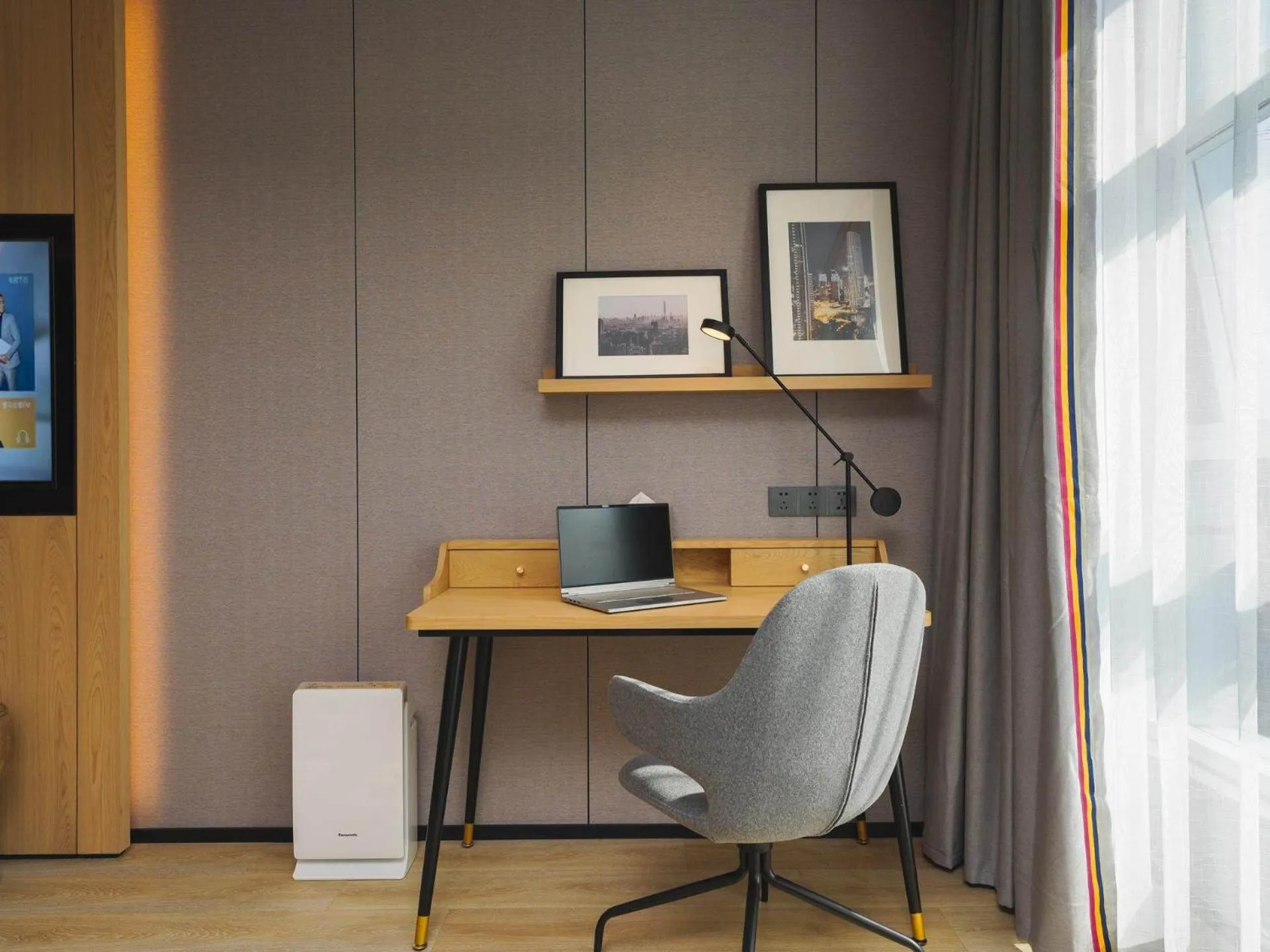 hair dresser in Park Inn by Radission Tianjin Binhai International Airport