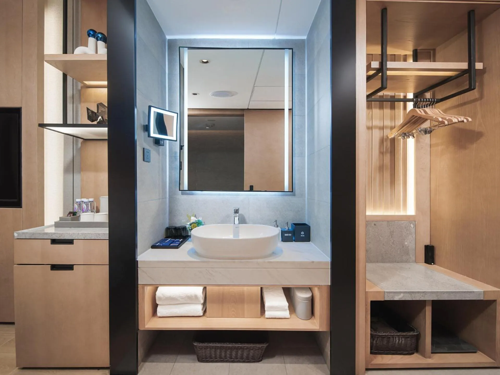 Park Inn by Radisson Tianjin Five Old Street Nanjing Road