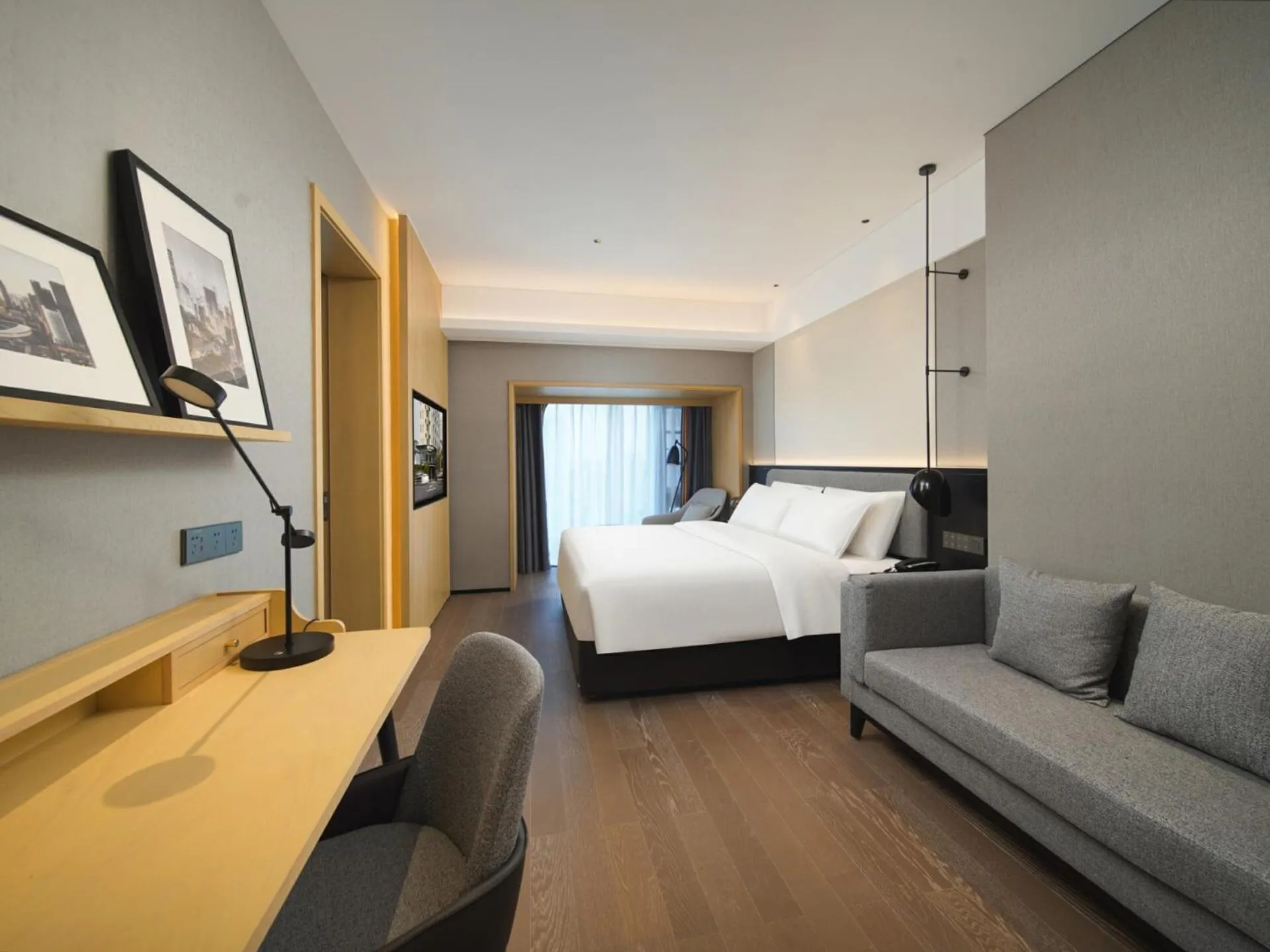 Bed in Park Inn by Radisson Chengdu FengHuang Mountain Sports Park