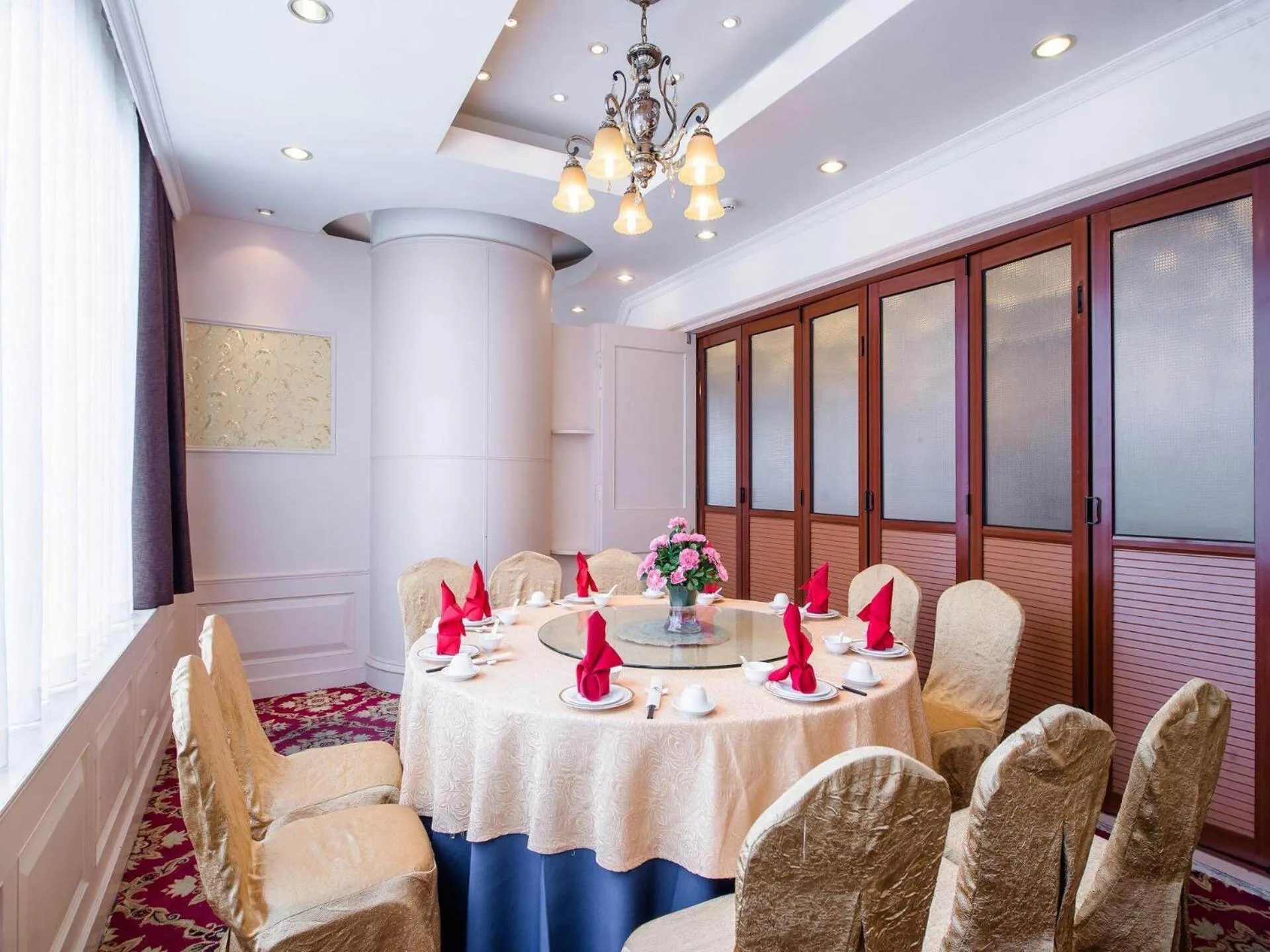 Park Inn by Radisson Shanghai Downtown