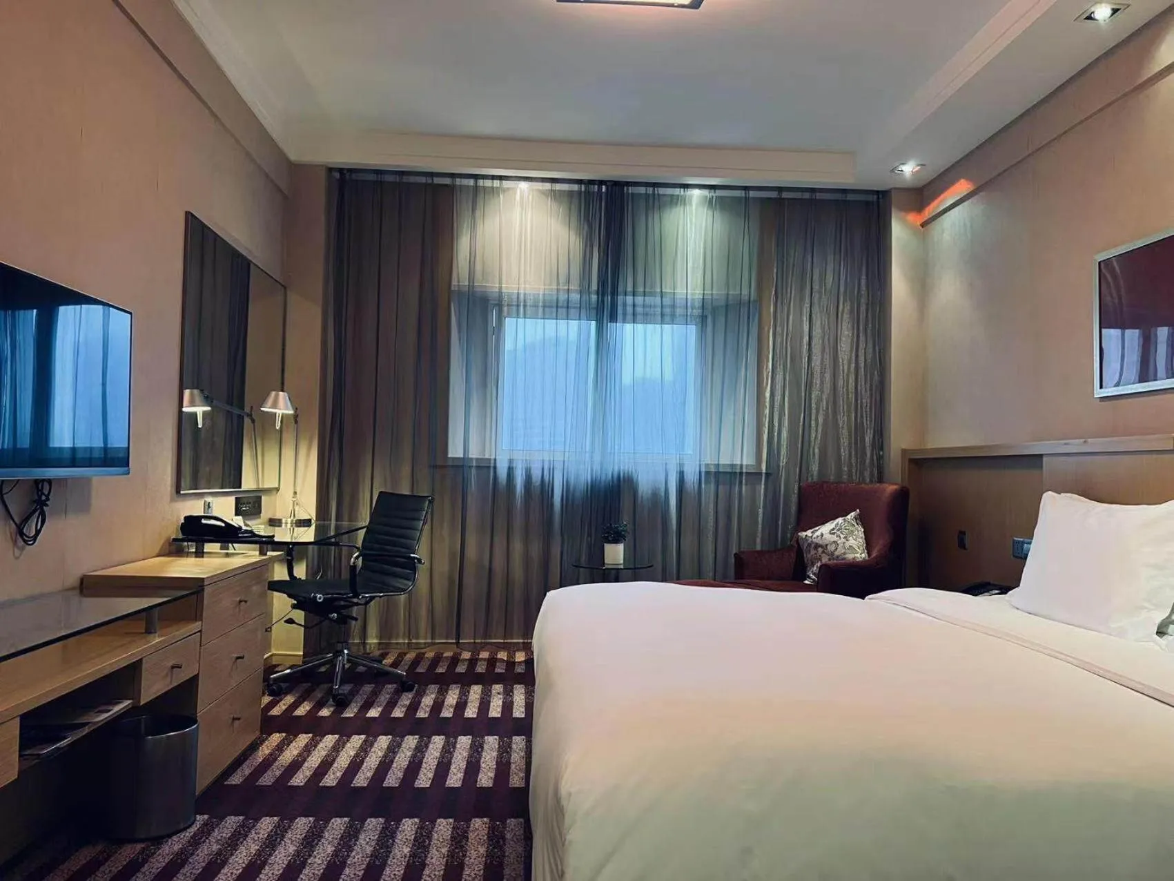 Bed in Park Inn by Radisson Shanghai Downtown