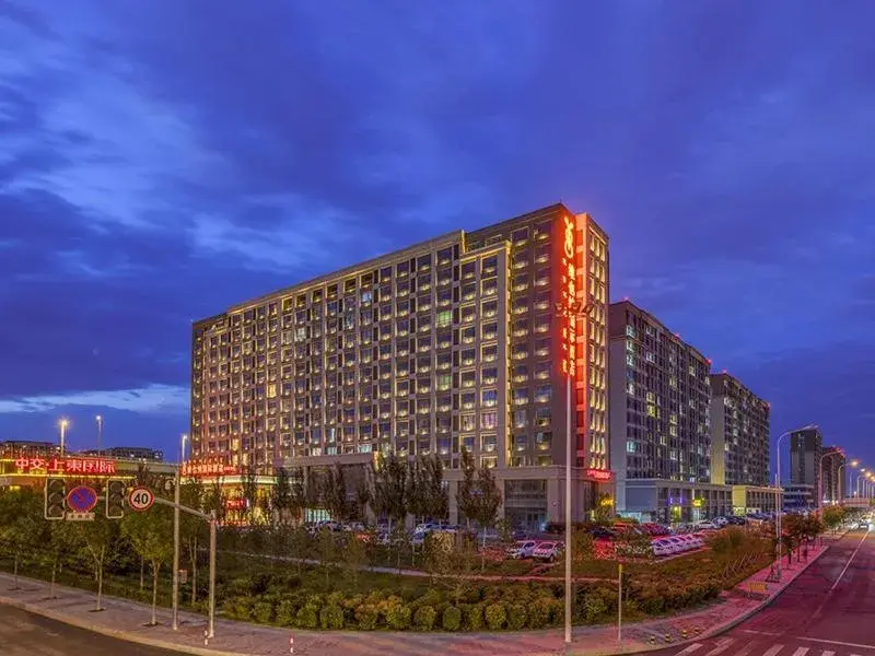 Vienna International Hotel Hohhot High Speed Railway East Station Vienna International Hotel Hohhot High Speed Railway East Station