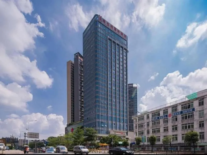 Vienna International Hotel Shenzhen Xiashuijing Metro Station