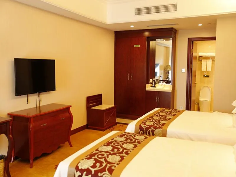 Bed in Vienna International Hotel Shanghai Hongqiao Airport Convention and Exhibition Center Huaxu Highway