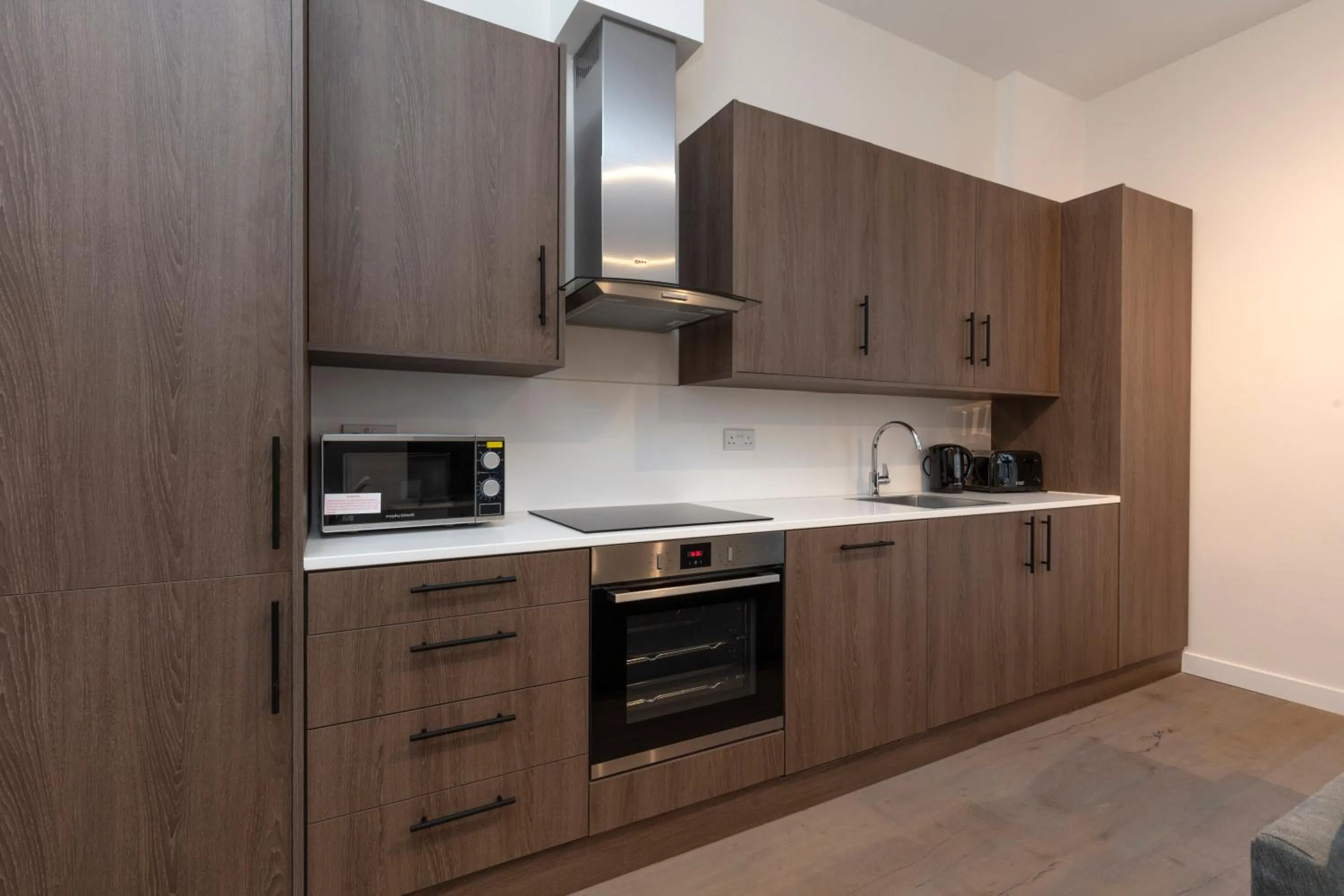 Deluxe North Central London Apartment