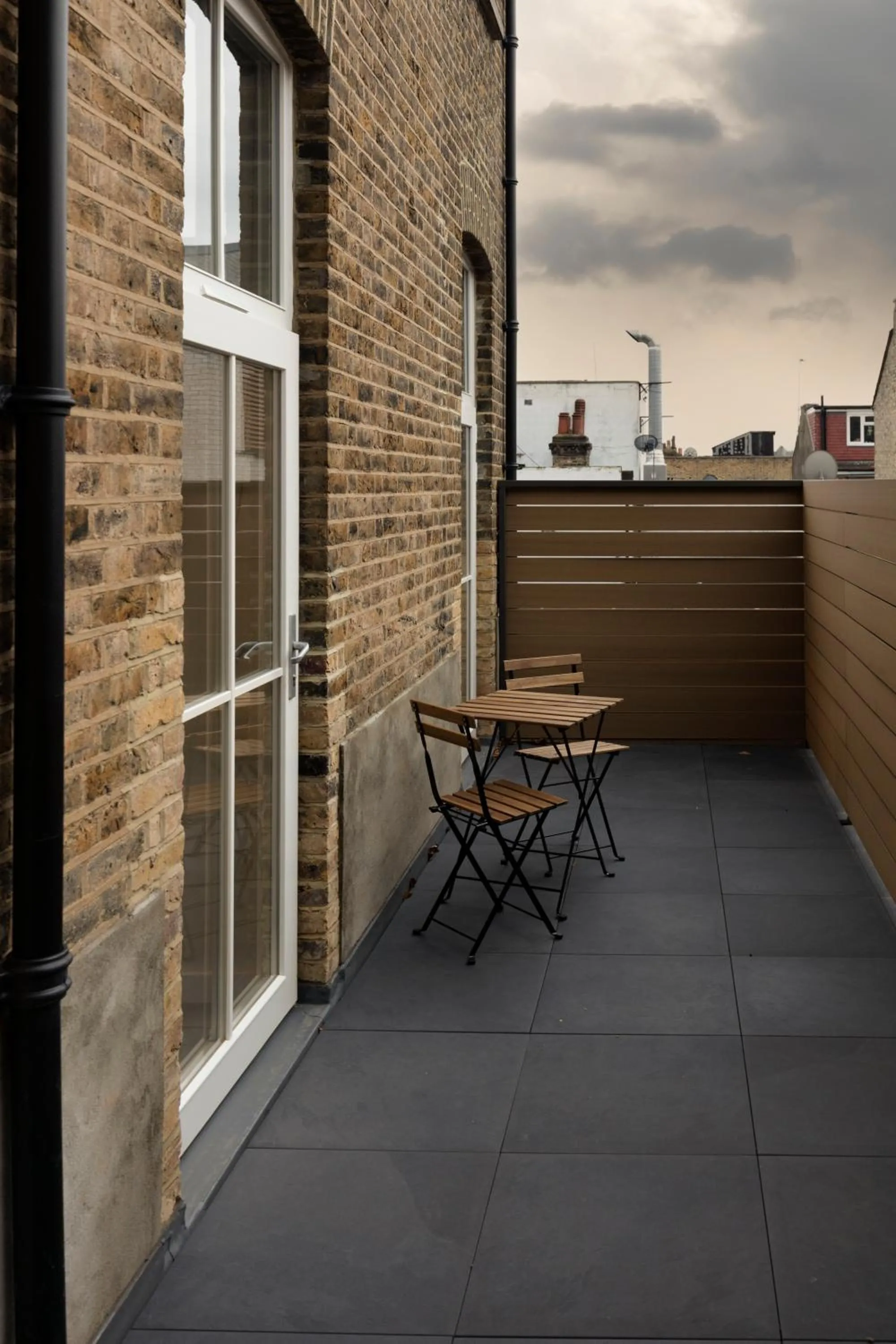 Deluxe North Central London Apartment