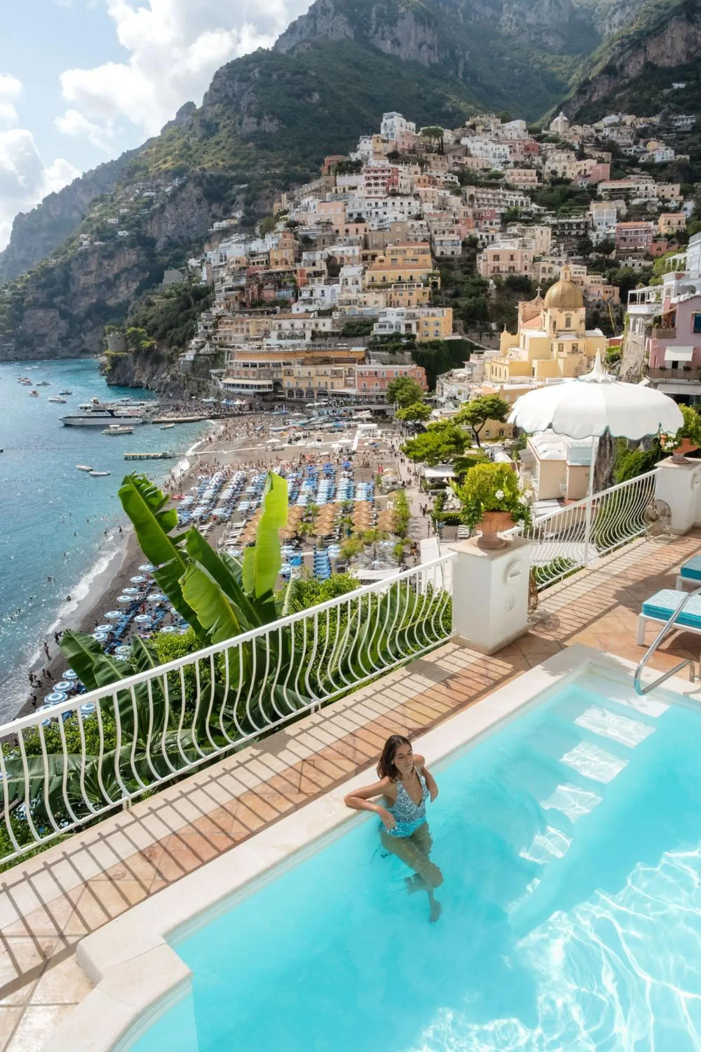 Swimming pool in Villa Boheme Exclusive Luxury Suites