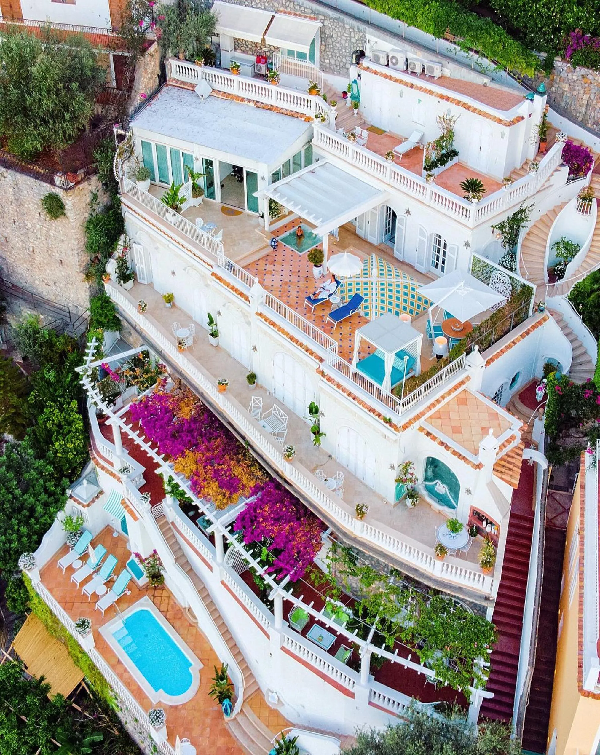 Property building in Villa Boheme Exclusive Luxury Suites