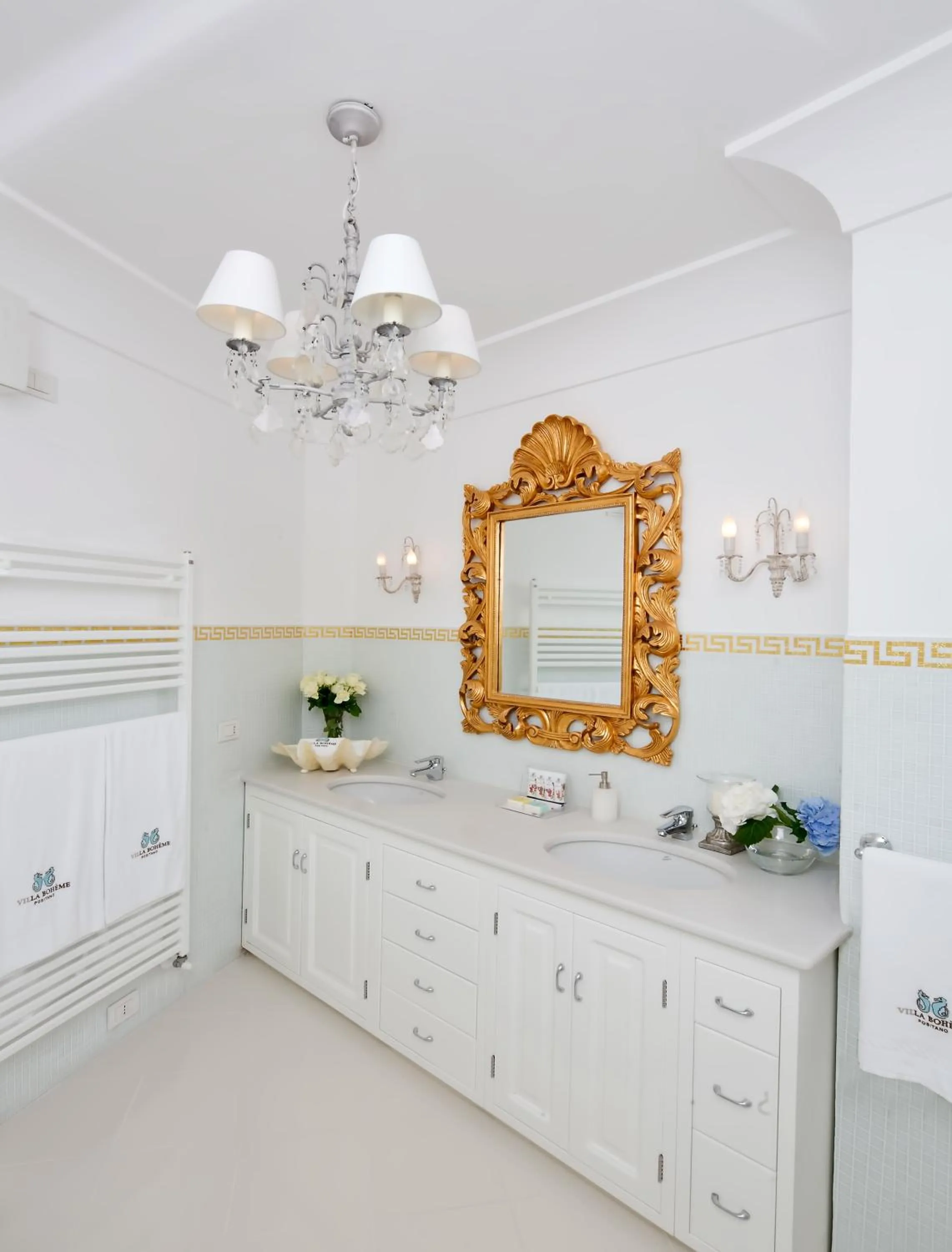 Bathroom in Villa Boheme Exclusive Luxury Suites