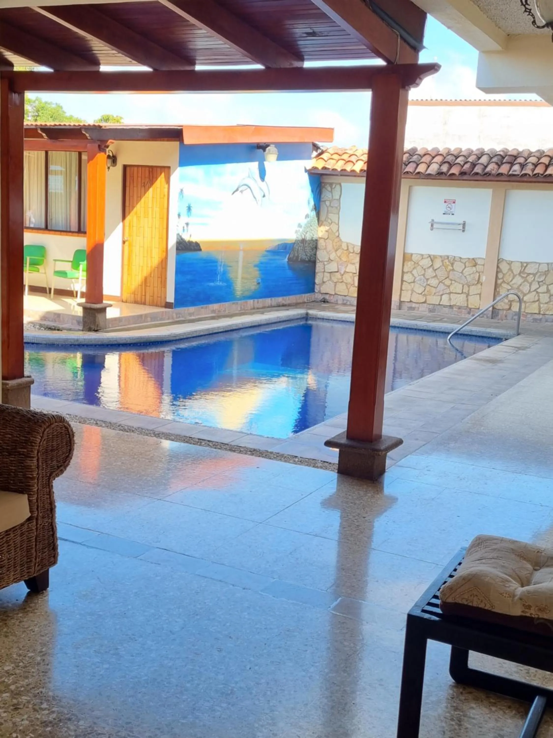 Swimming pool in Hotel La Siesta