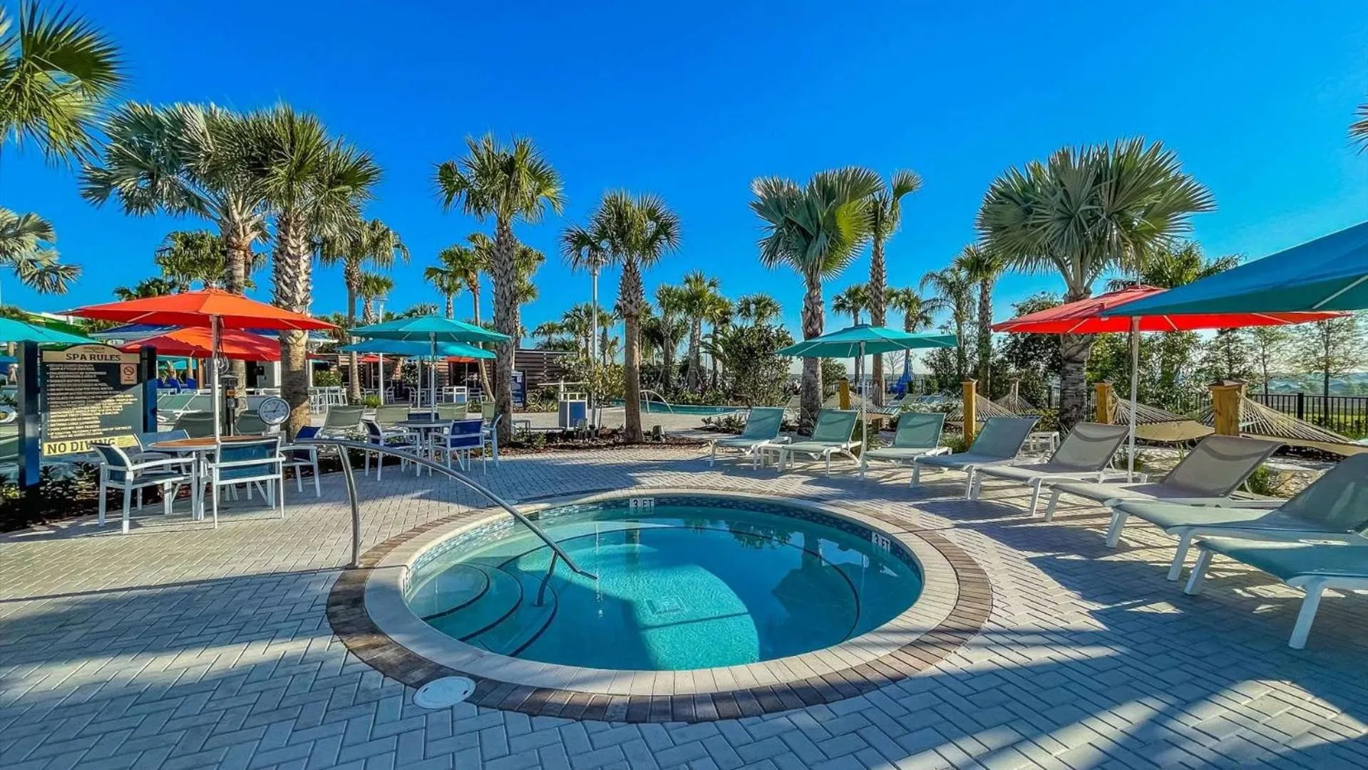 Swimming pool in 3074 Mahalo