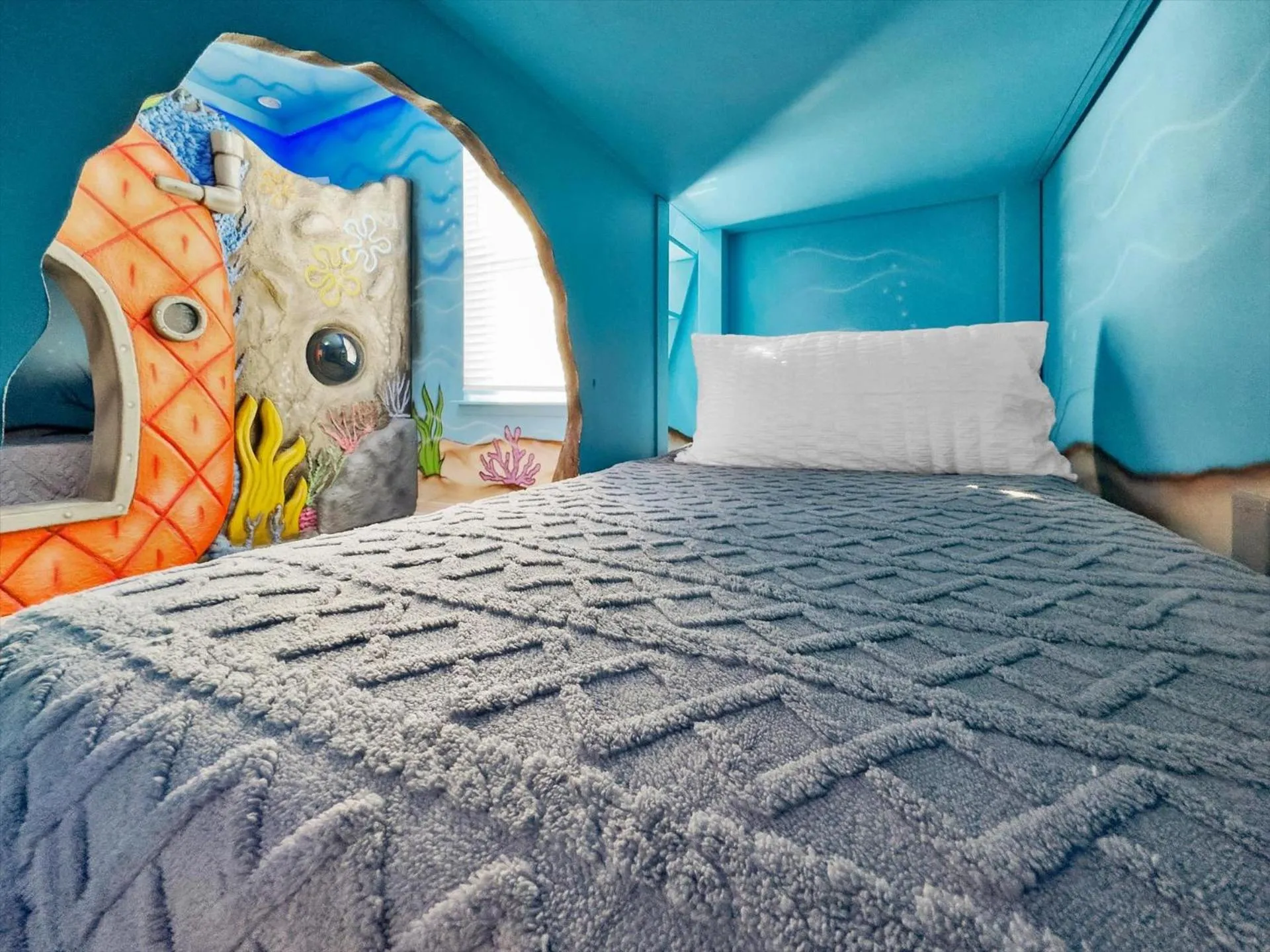 Bedroom, Bed in 3074 Mahalo