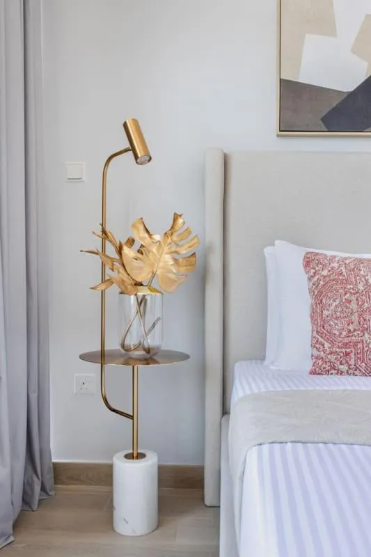 Bed in Frank Porter - Bloom Tower C