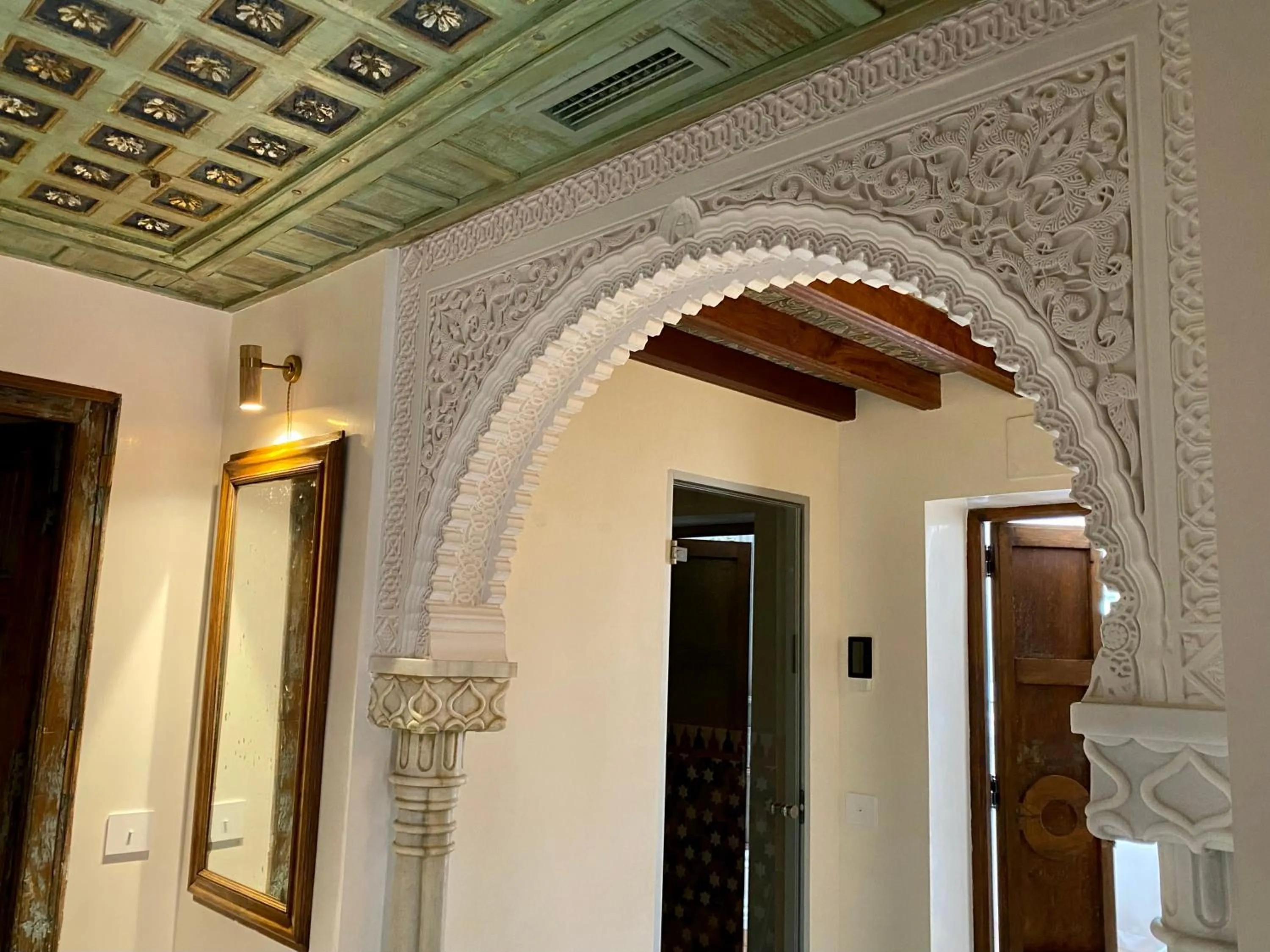 Decorative detail in La Casa JuanRanas