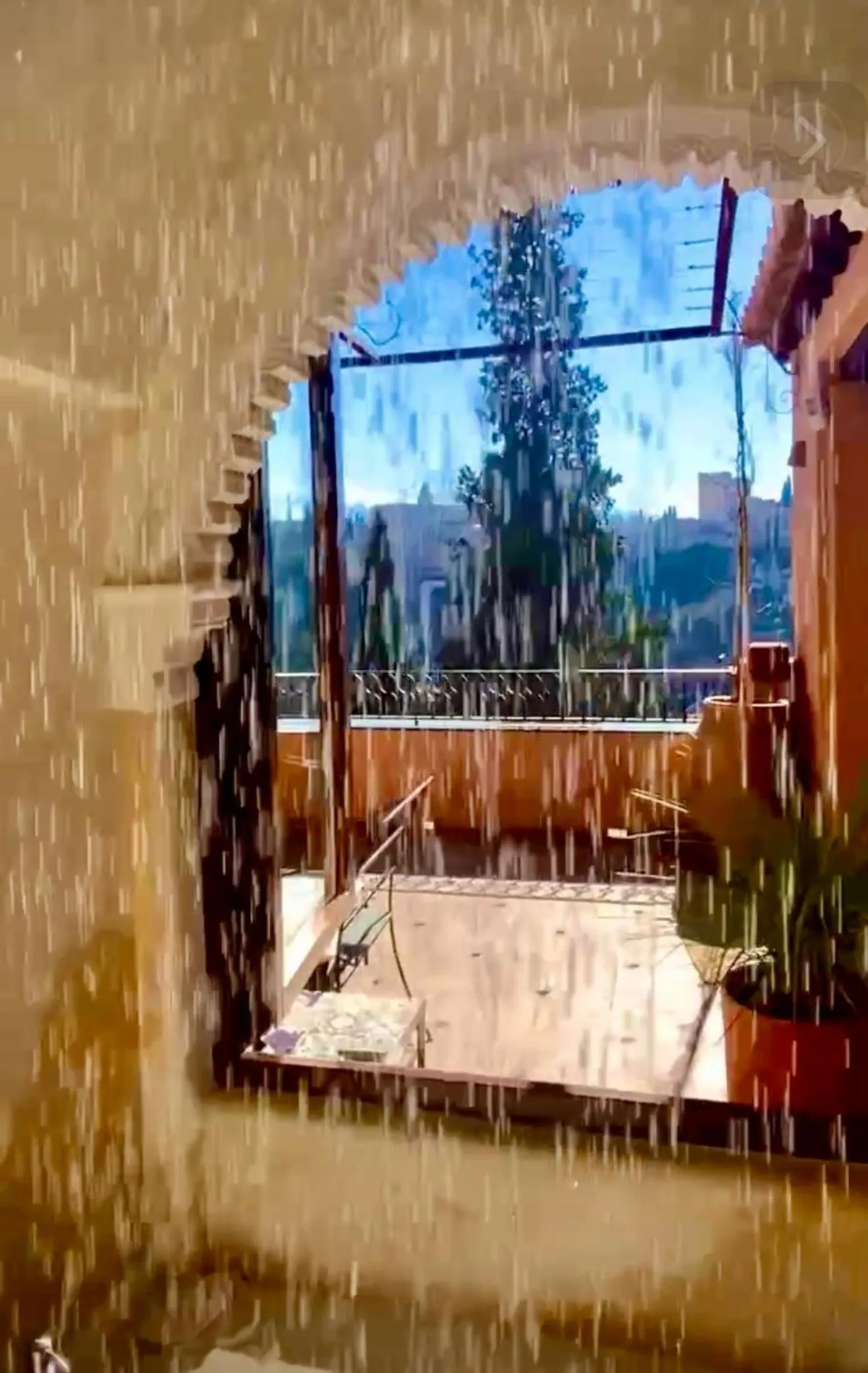 Shower in La Casa JuanRanas