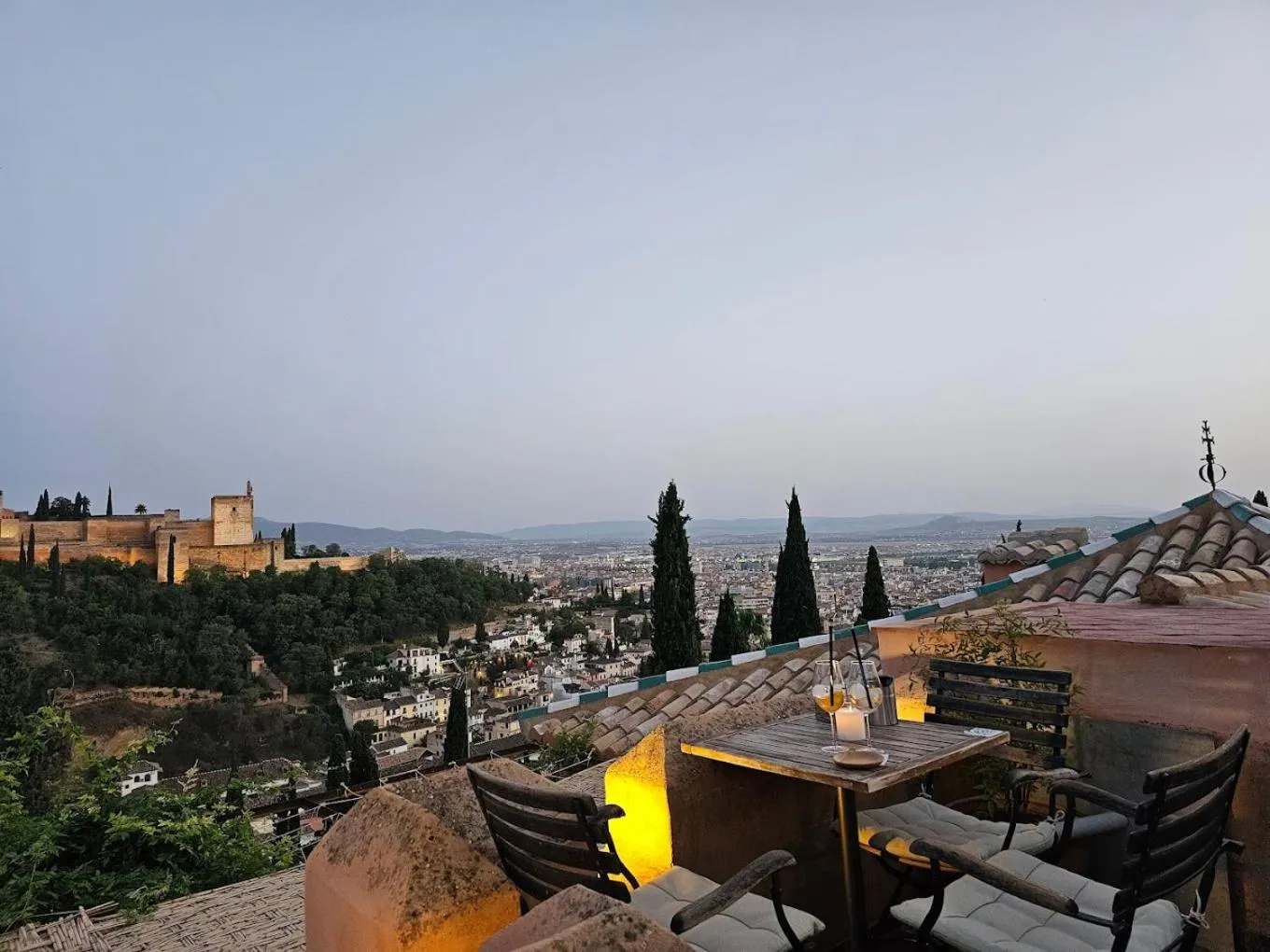 Restaurant/places to eat in La Casa JuanRanas