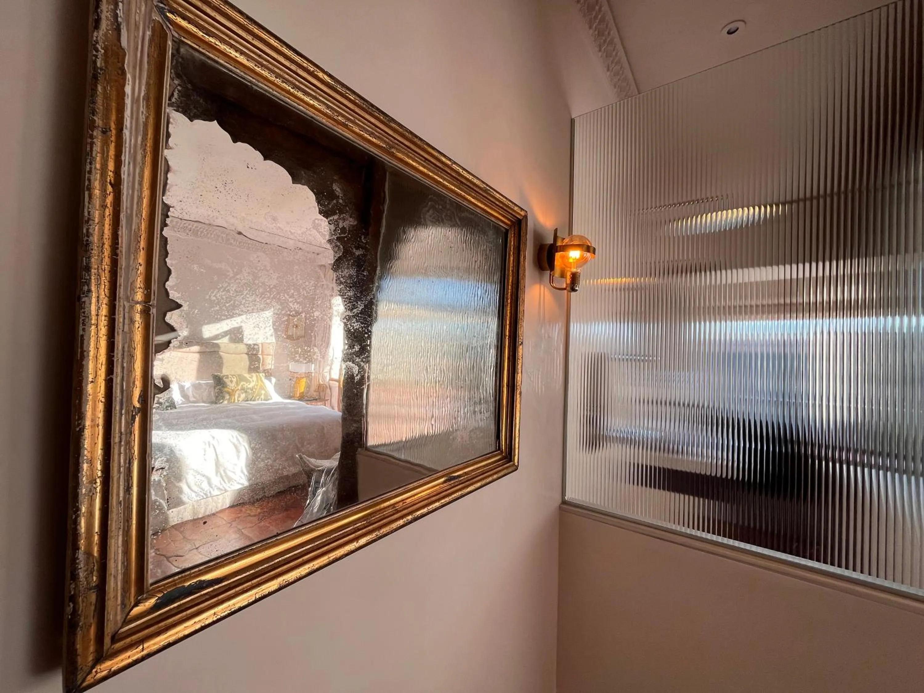 Bathroom, Bed in La Casa JuanRanas