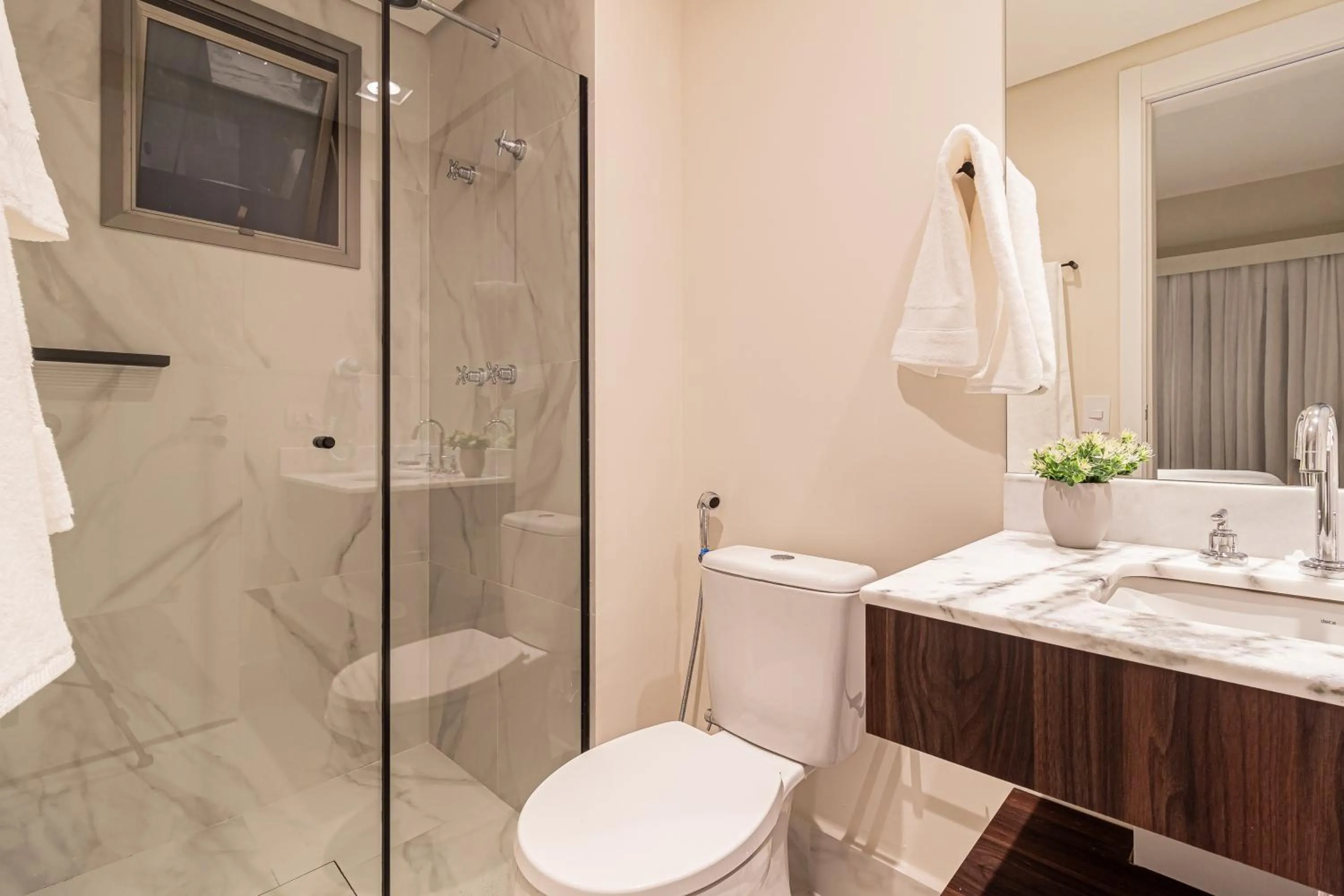 Shower in Iconyc House of Charlie