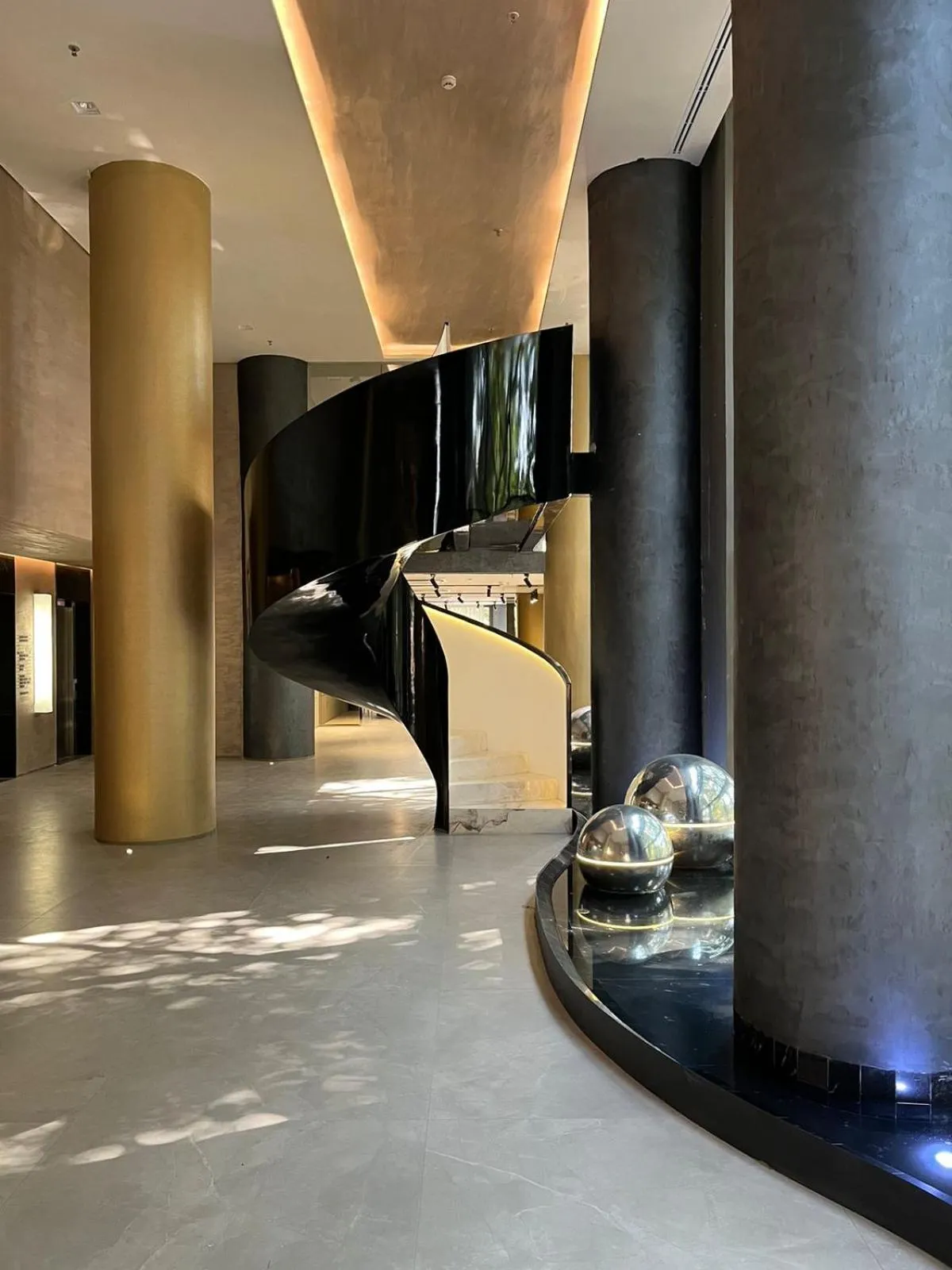 Area and facilities in Iconyc House of Charlie