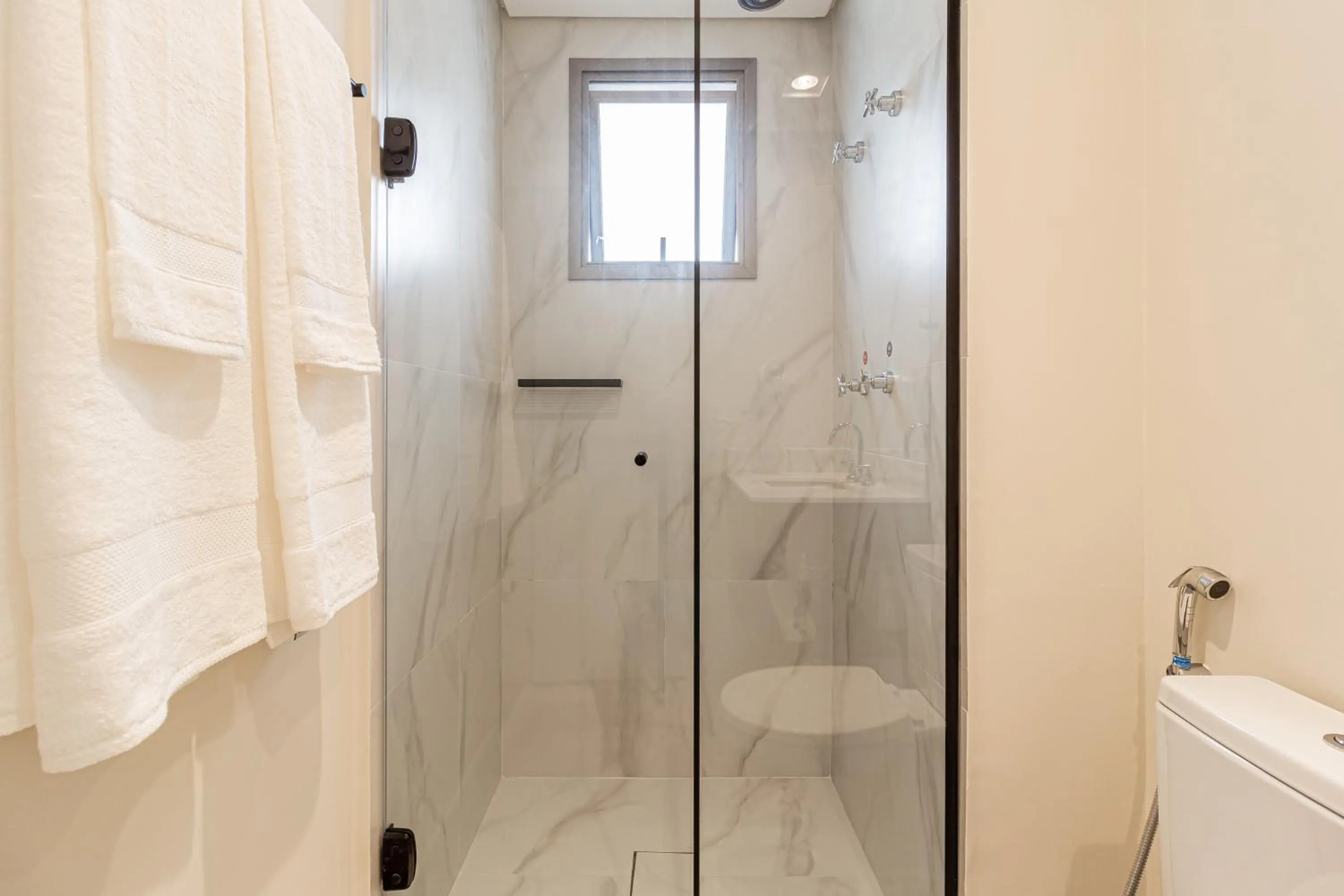 Shower in Iconyc House of Charlie