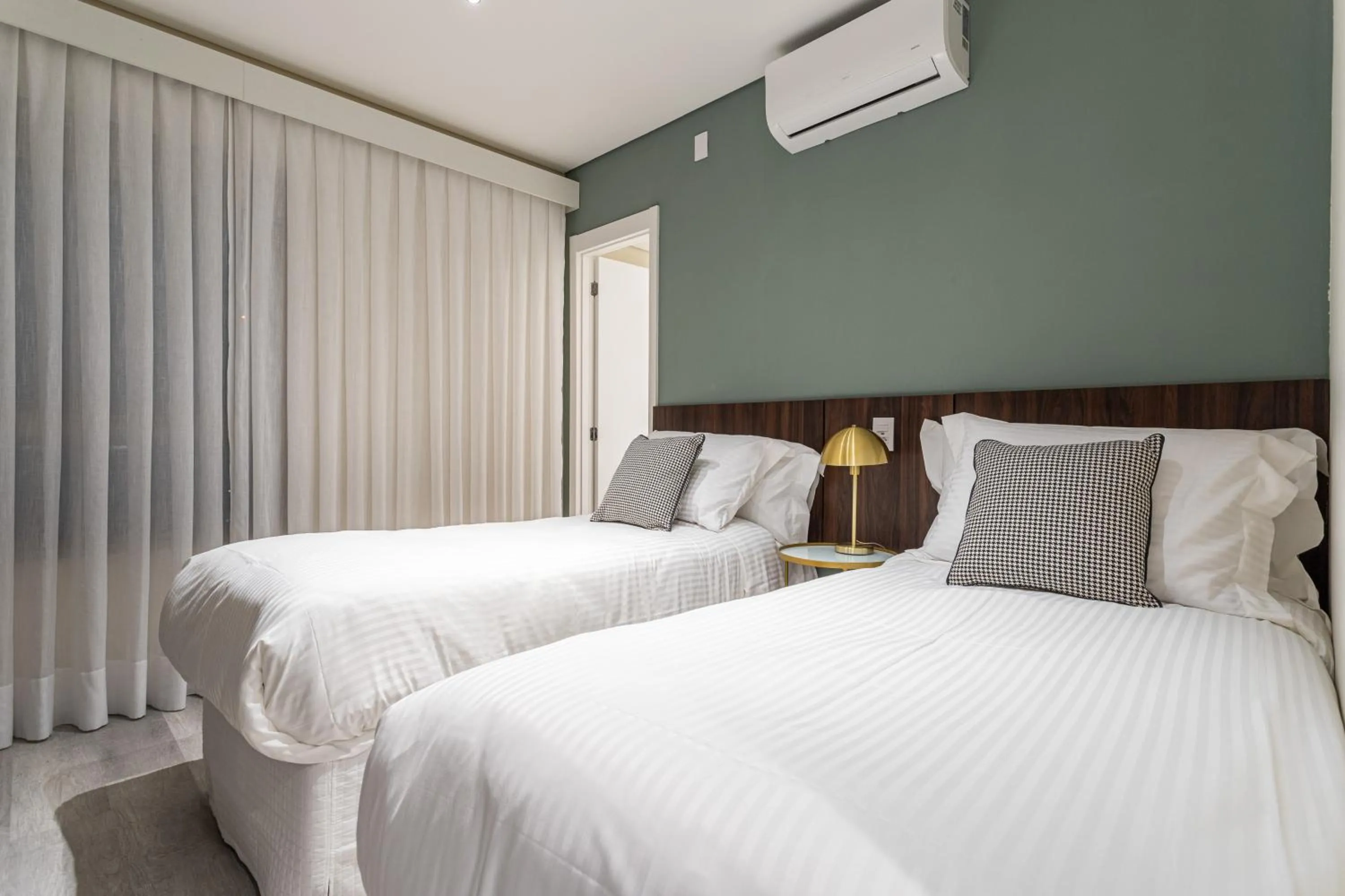 Bed in Iconyc House of Charlie