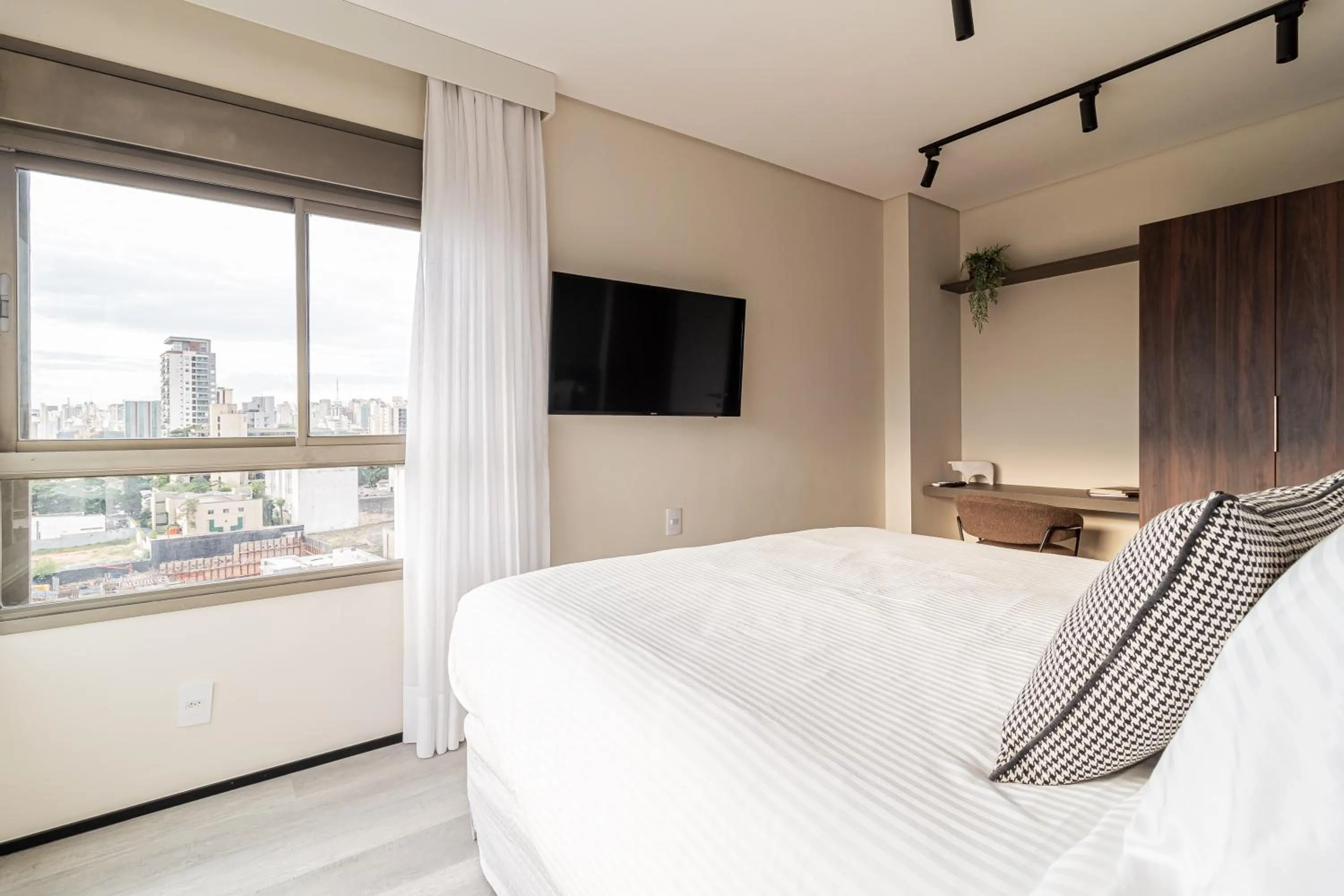 Bed in Iconyc House of Charlie