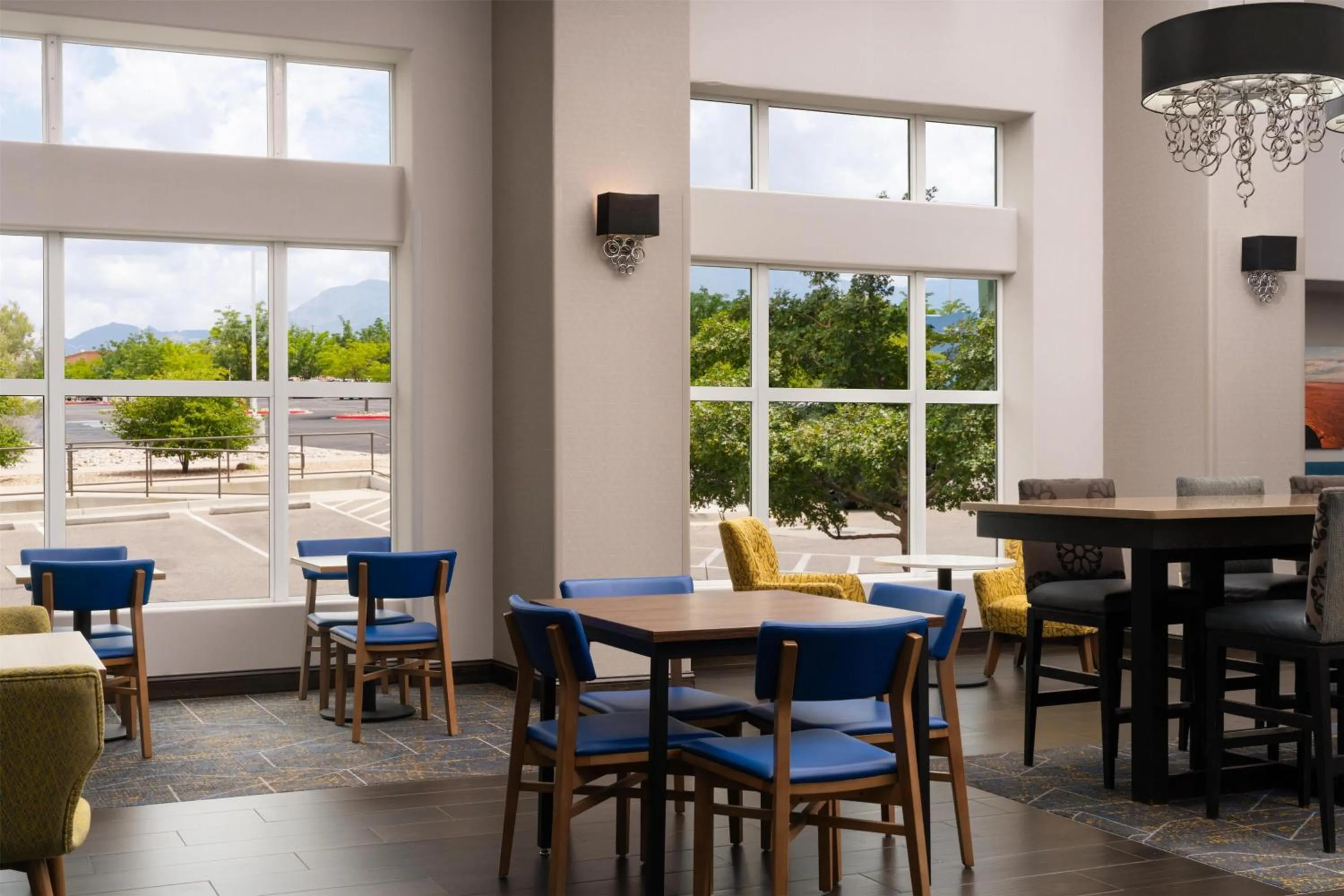 Breakfast in Hampton Inn & Suites Albuquerque North/I-25