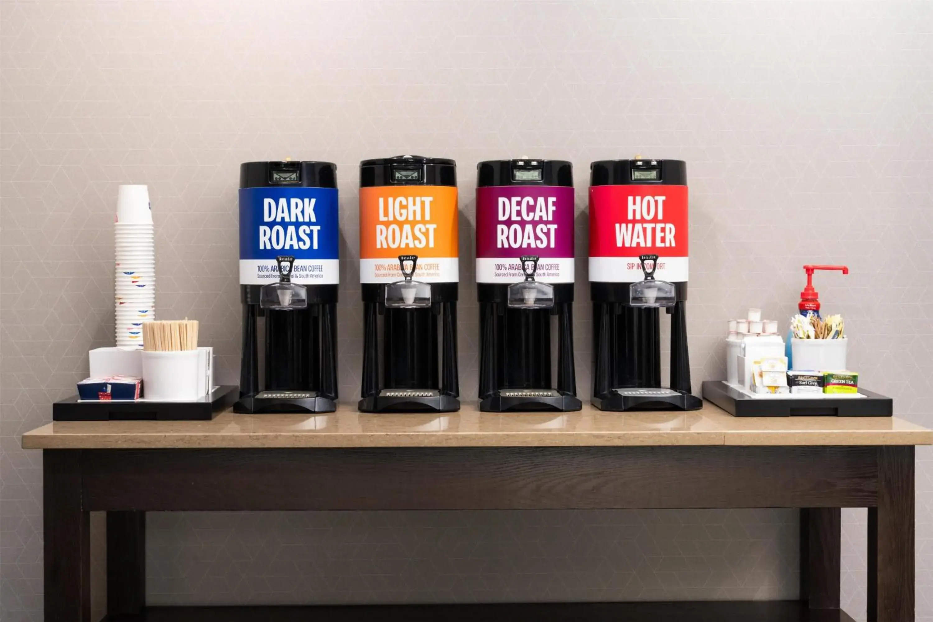 Lobby or reception in Hampton Inn & Suites Albuquerque North/I-25 Lobby or reception in Hampton Inn & Suites Albuquerque North/I-25