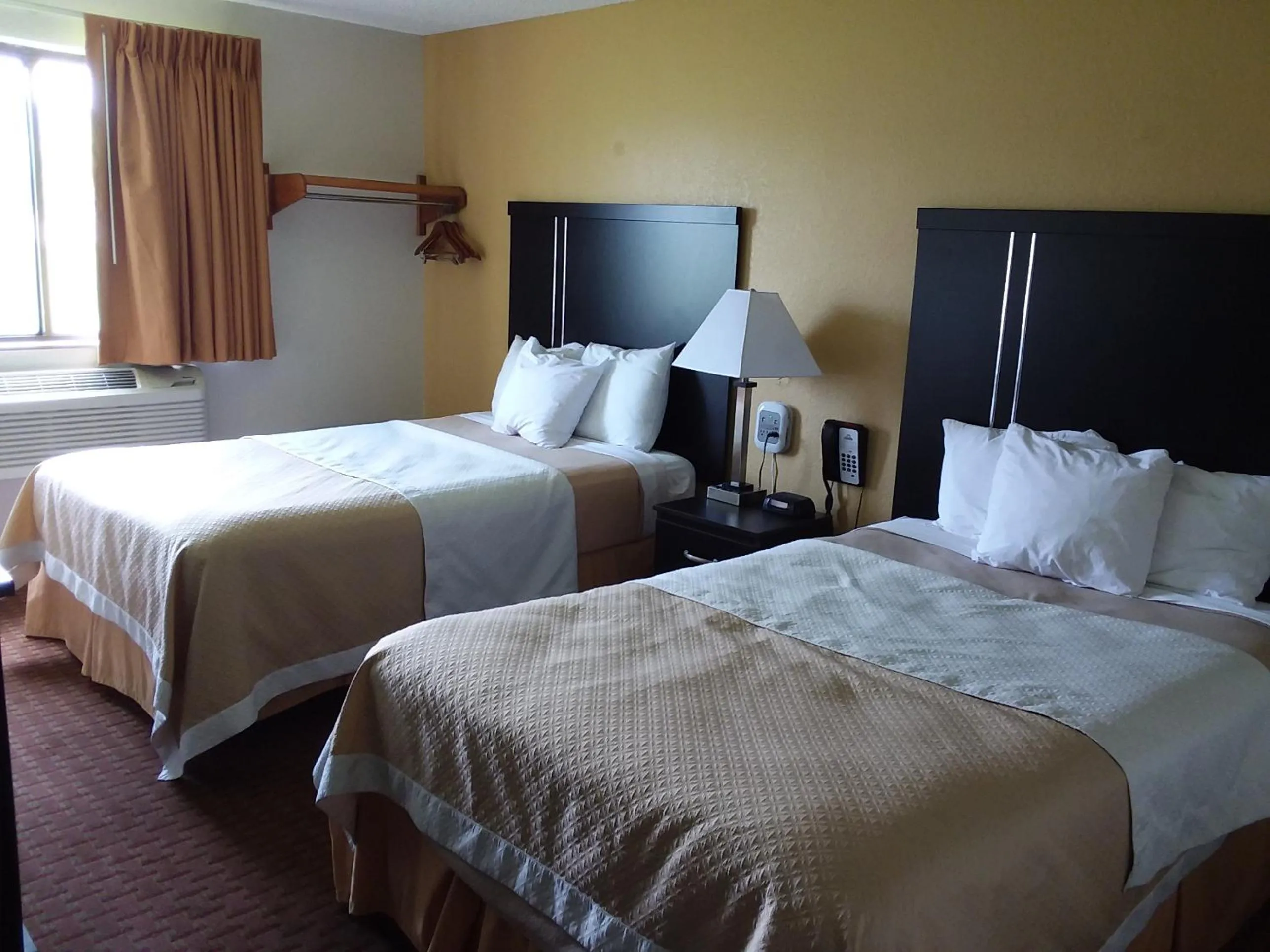 Bedroom, Bed in Days Inn by Wyndham Hornell NY