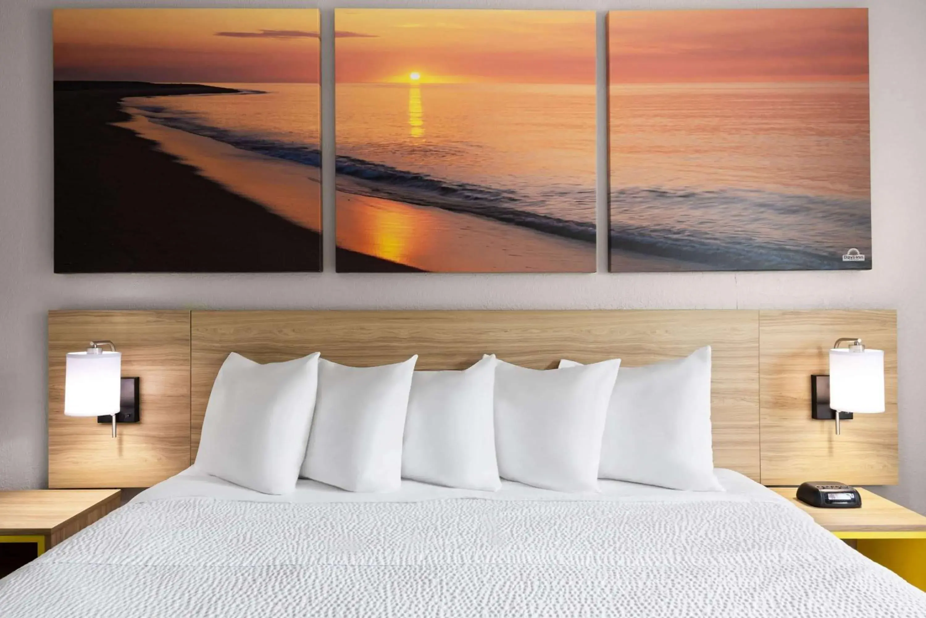 Photo of the whole room, Bed in Days Inn by Wyndham Hornell NY Photo of the whole room, Bed in Days Inn by Wyndham Hornell NY