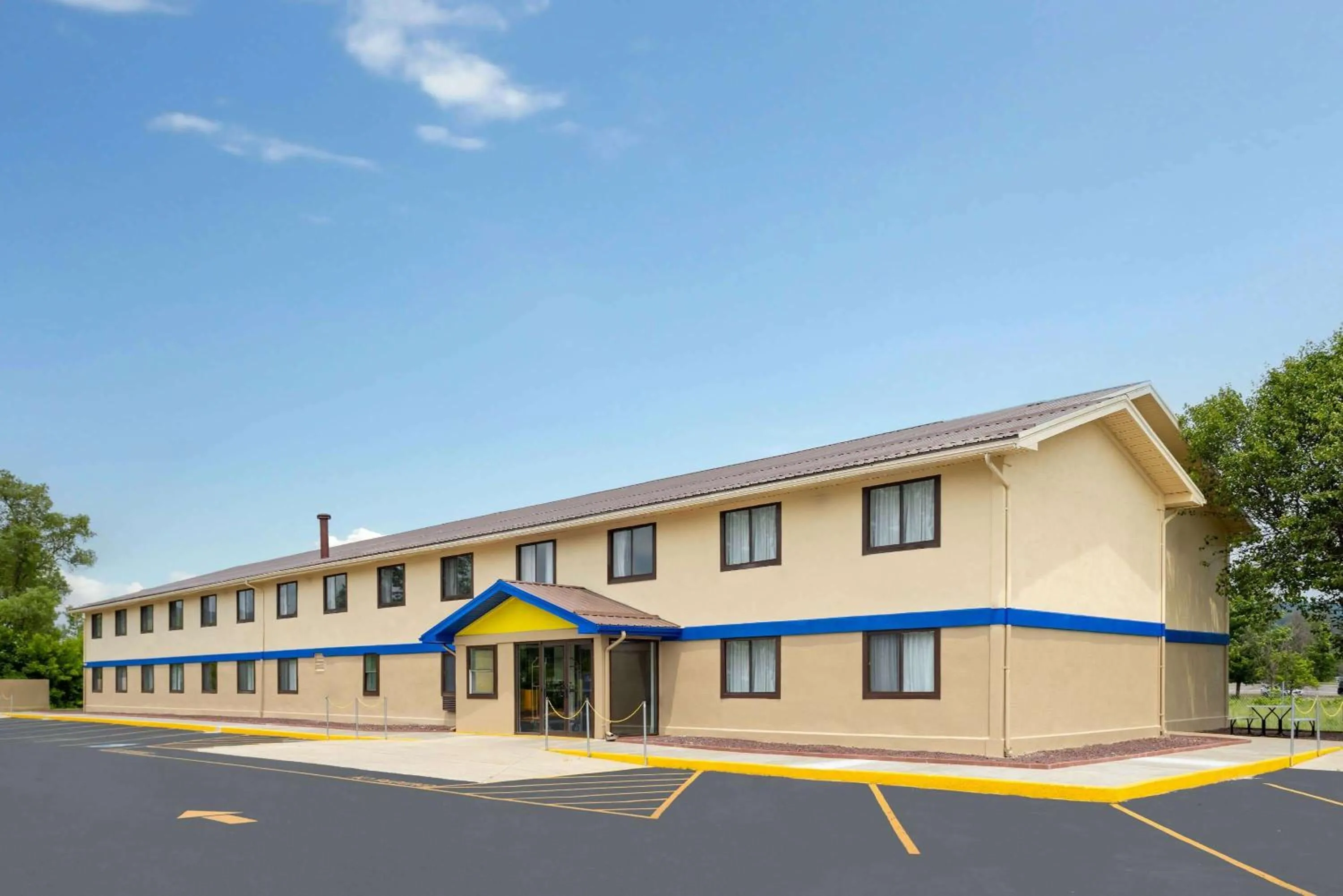 Property building in Days Inn by Wyndham Hornell NY