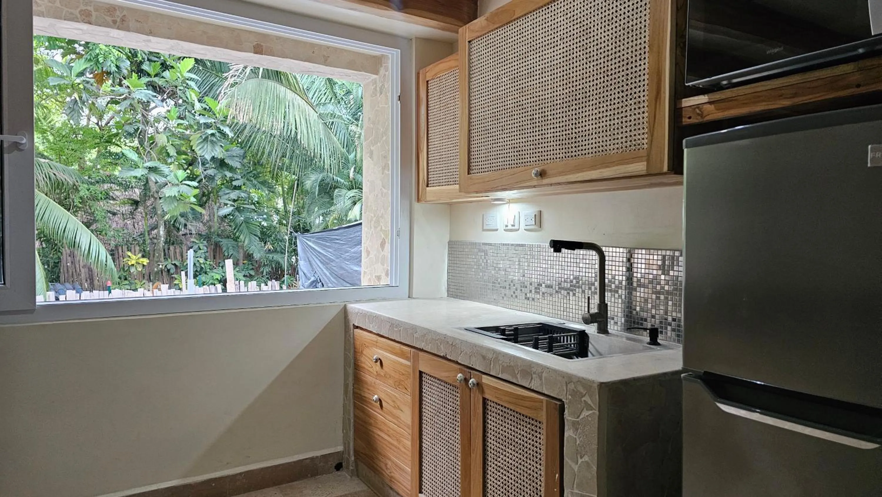 Kitchen or kitchenette in Dreamcatcher Hotel - Live the Dream of Santa Teresa