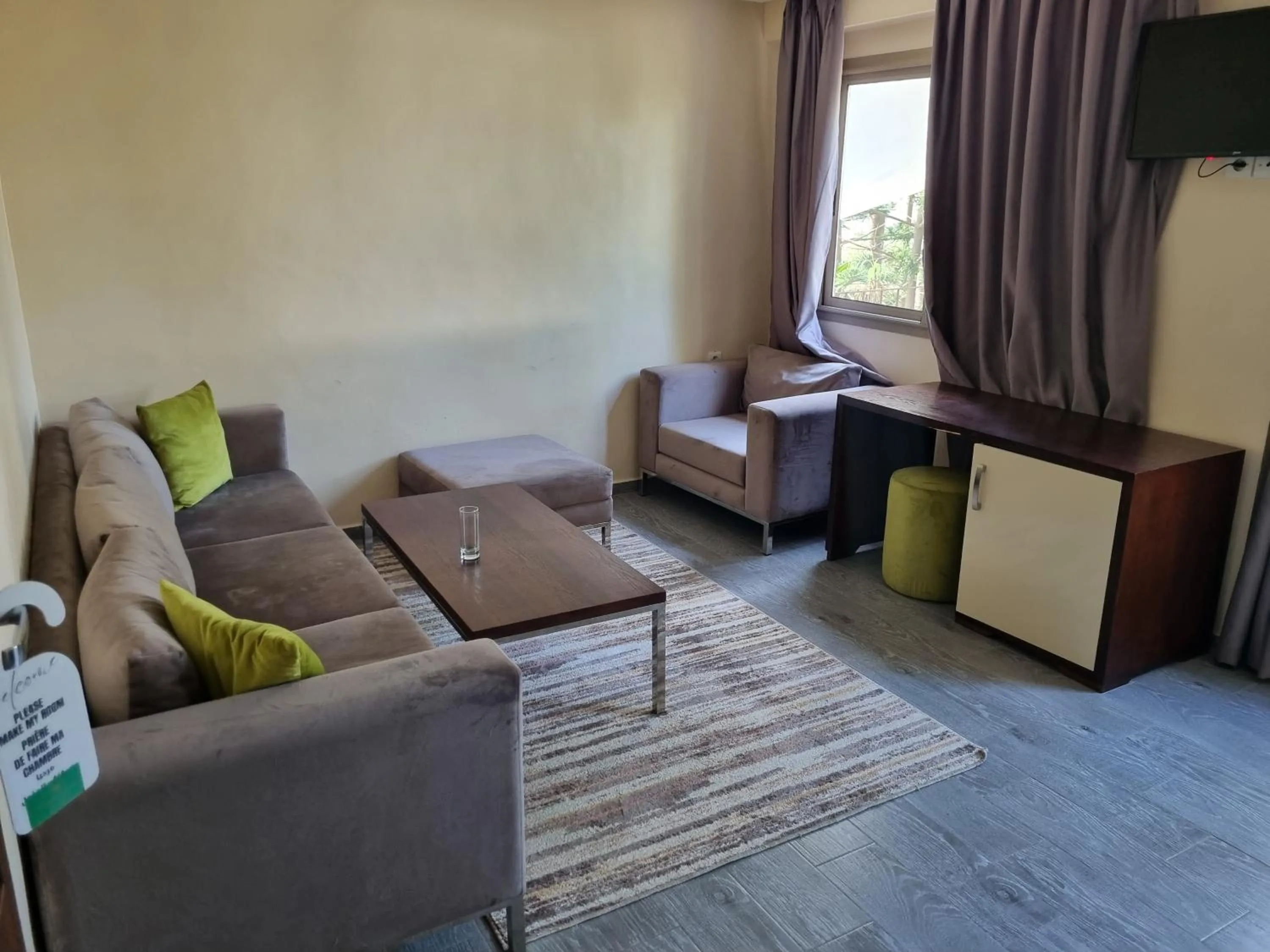 TV and multimedia in Oceana Mazagan Suites Hotel