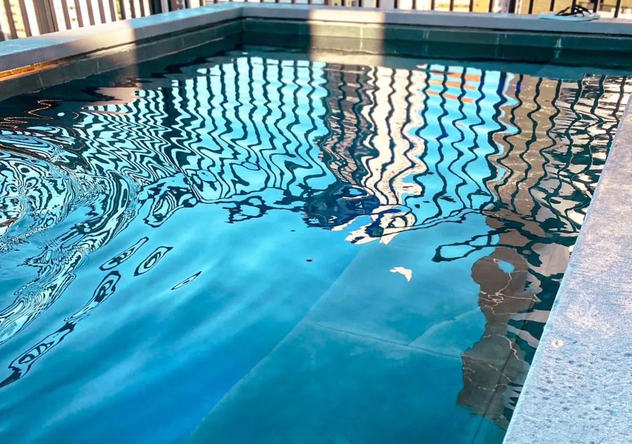 Swimming pool in Nord One