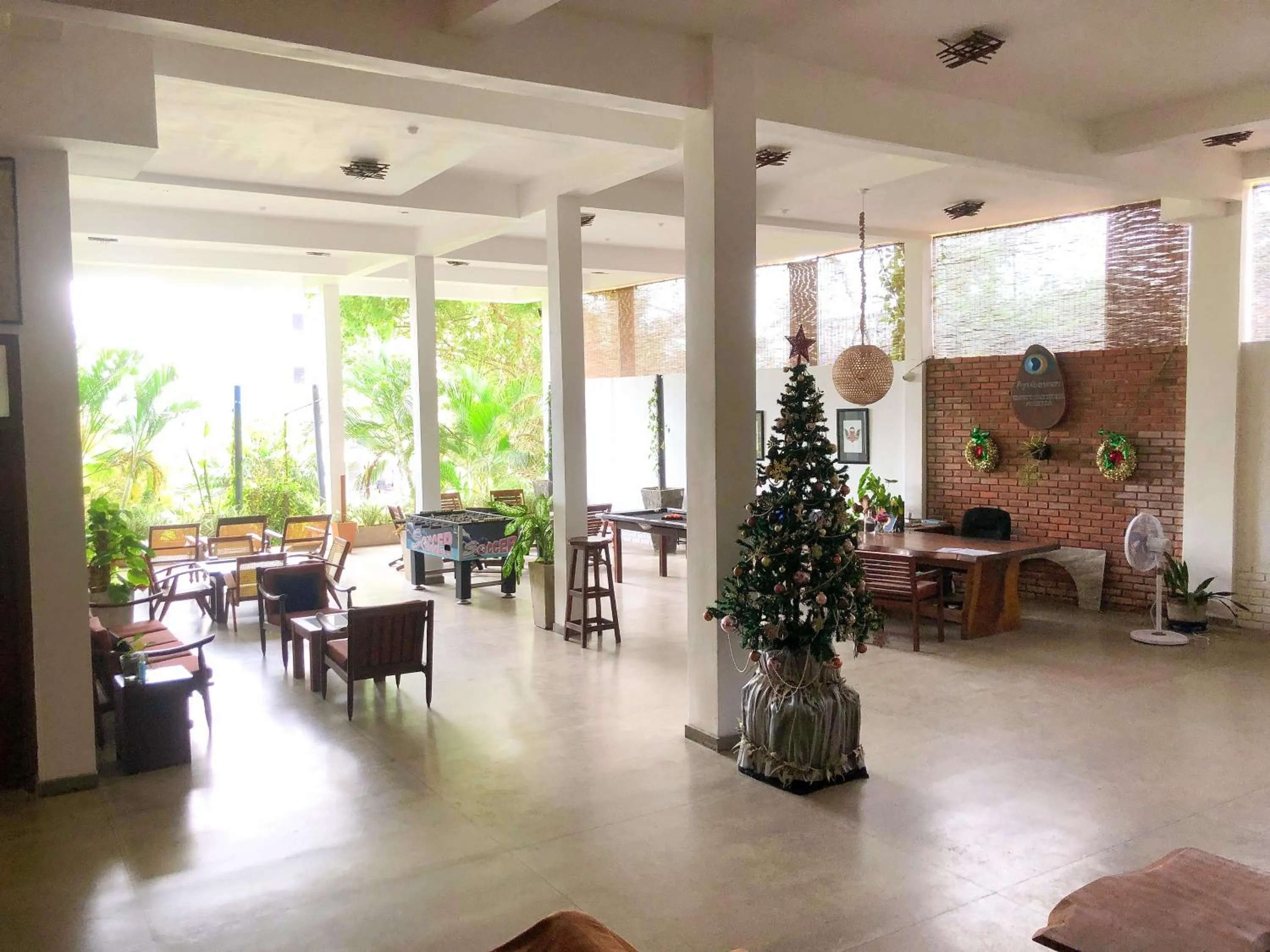 Lobby or reception in Esprit d'Ici Hotel