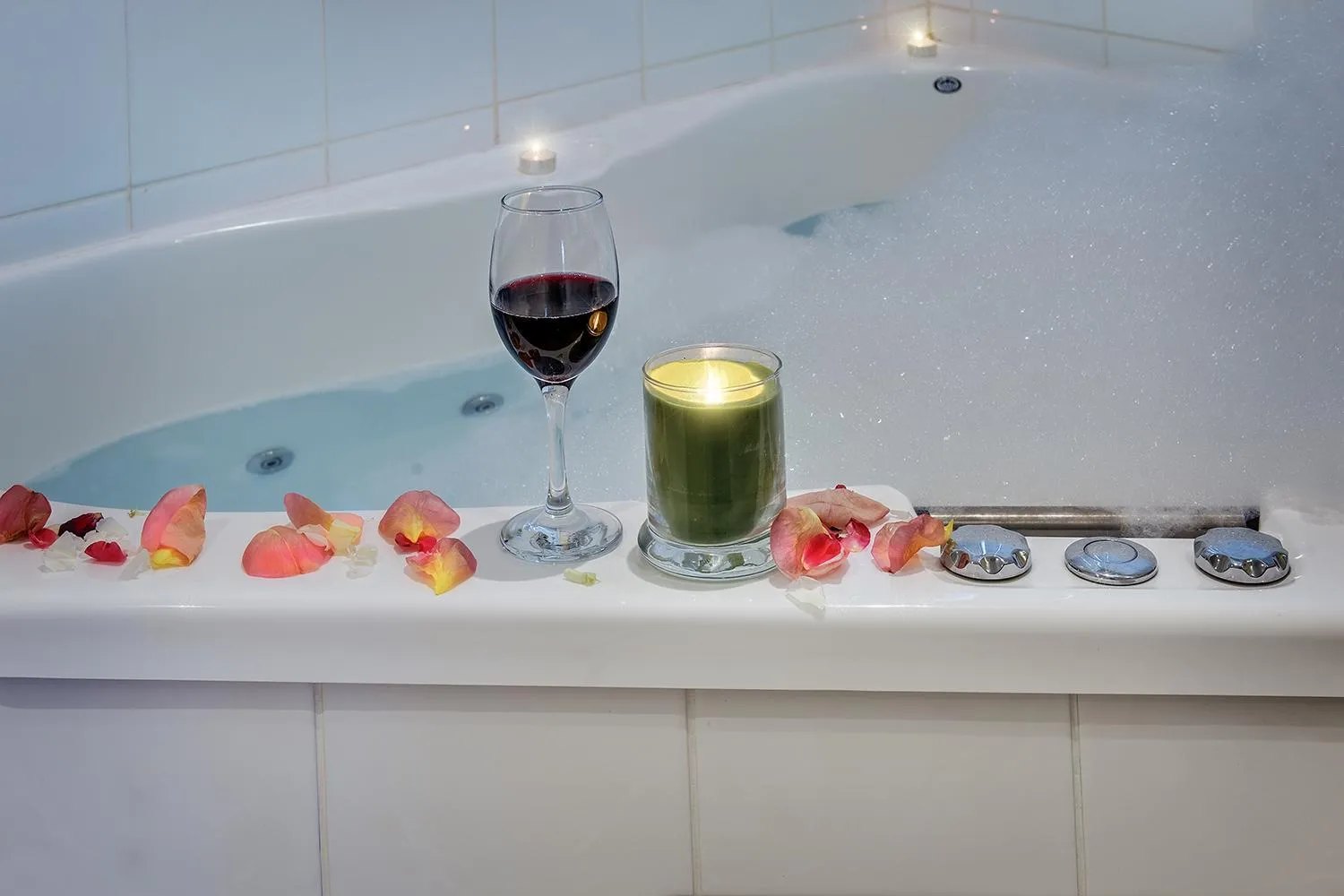 Decorative detail in Waverley House Cottages