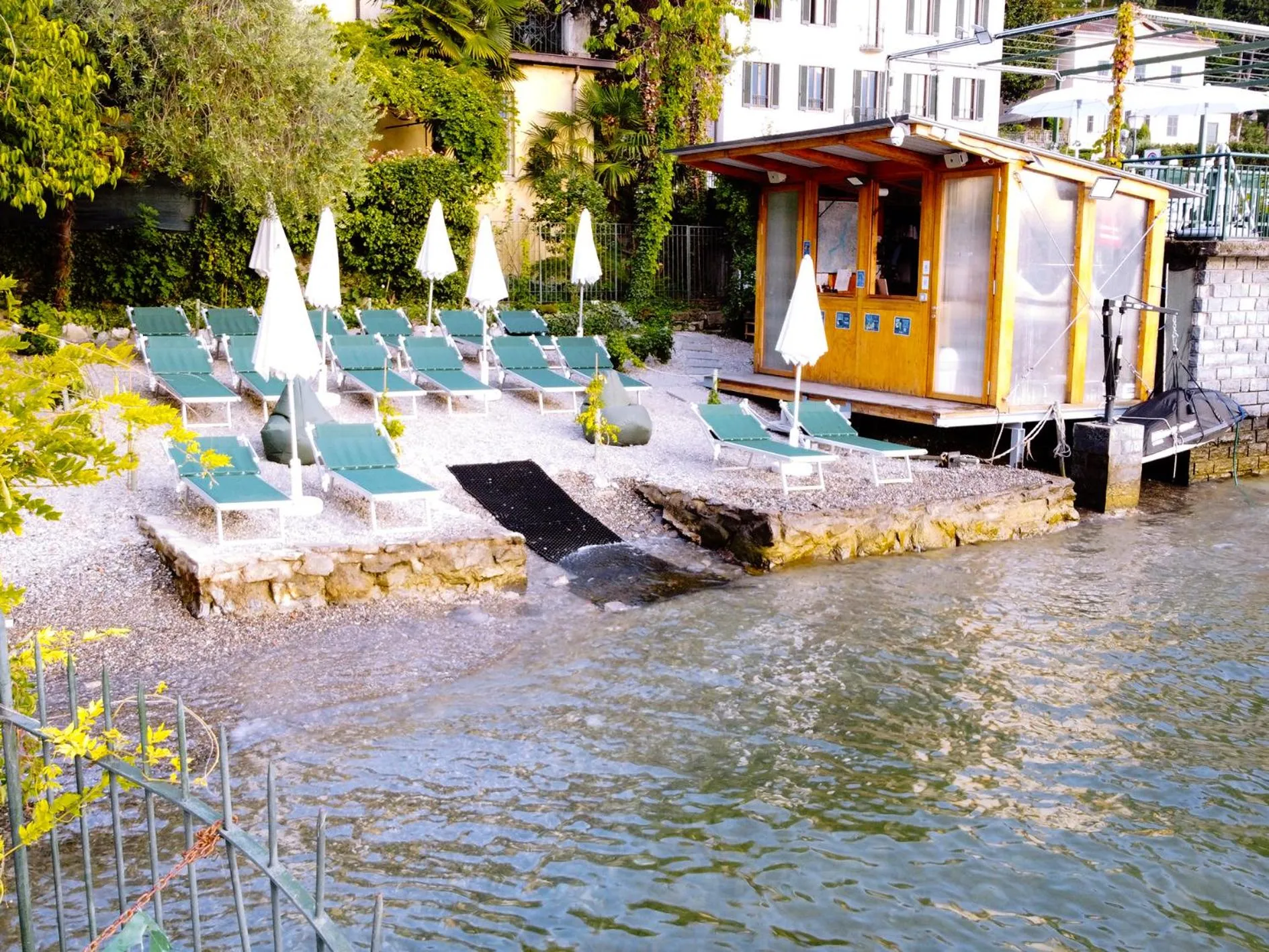 Beach in Domus Plinii 1792 Suites