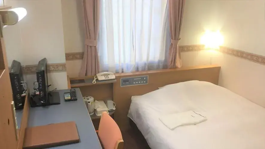 Single Room with Additional Amenities - Smoking in Hotel Alpha-One Takayama Single Room with Additional Amenities - Smoking in Hotel Alpha-One Takayama