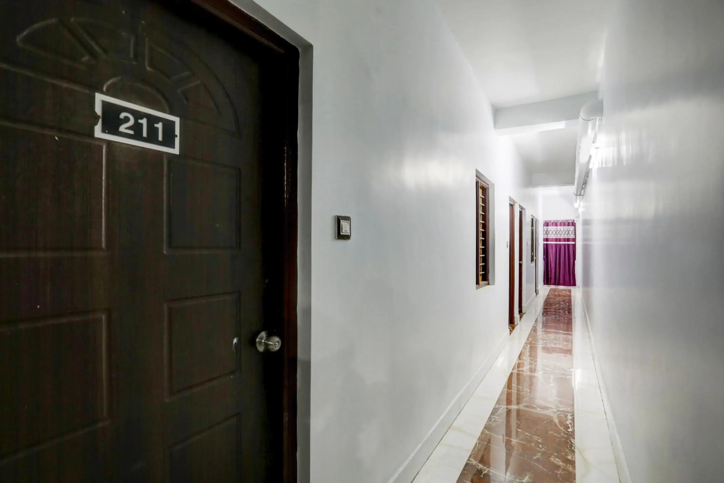 Lobby or reception in Hotel O Midnight Lobby or reception in Hotel O Midnight