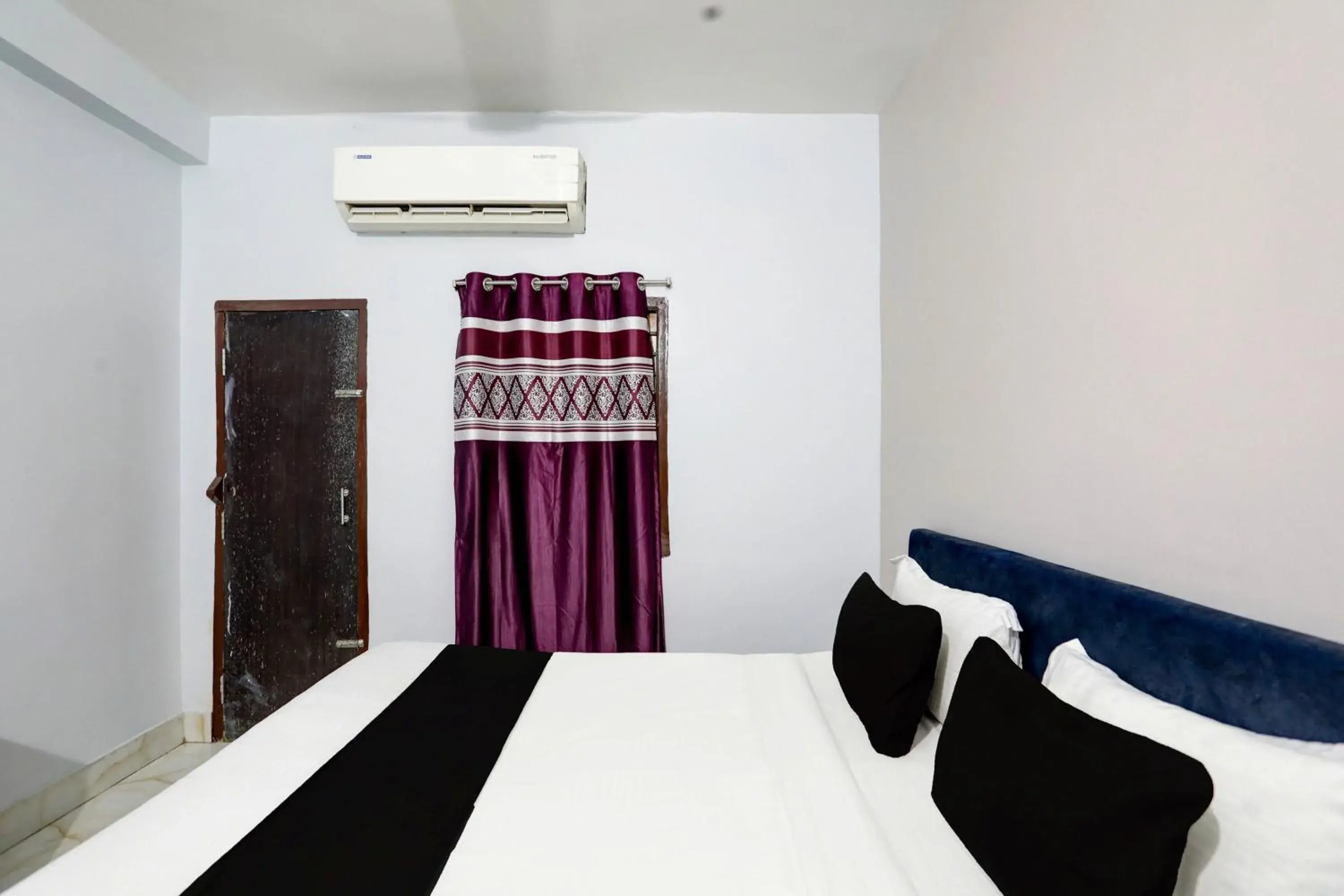 Bedroom, Bed in Hotel O Midnight Bedroom, Bed in Hotel O Midnight