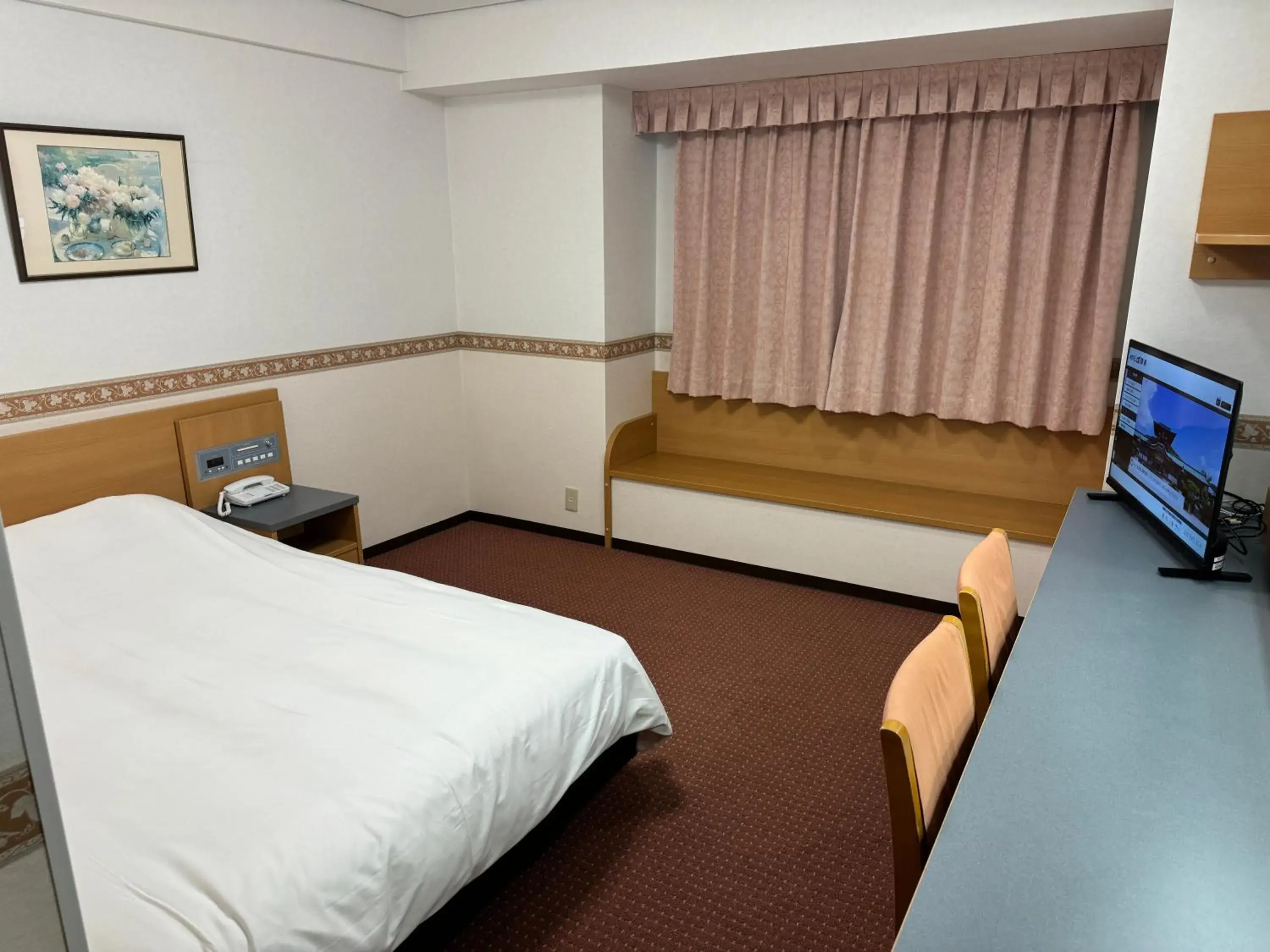 Double Room - Smoking in Hotel Alpha-One Hofu Double Room - Smoking in Hotel Alpha-One Hofu