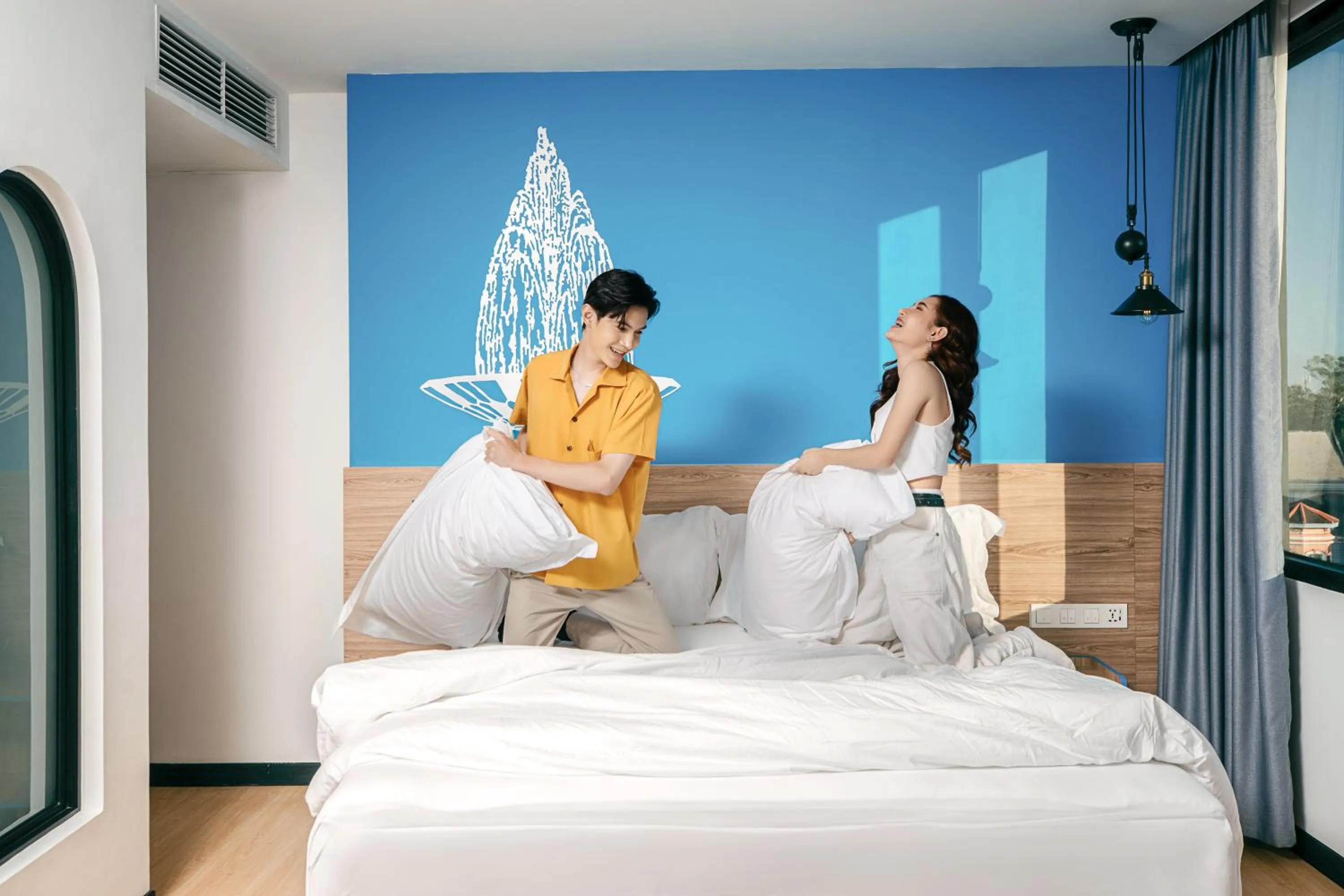 group of guests, Bed in COSI Vientiane Nam Phu