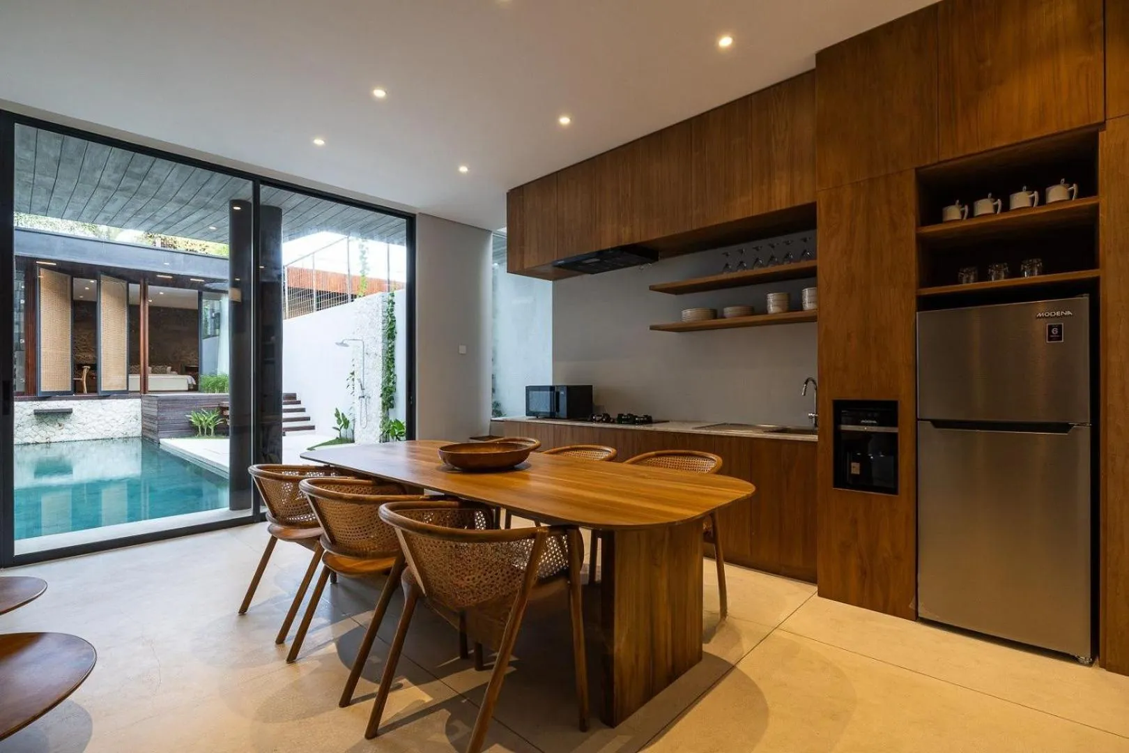 Kitchen or kitchenette in AMR Echo Beach Villa's Canggu