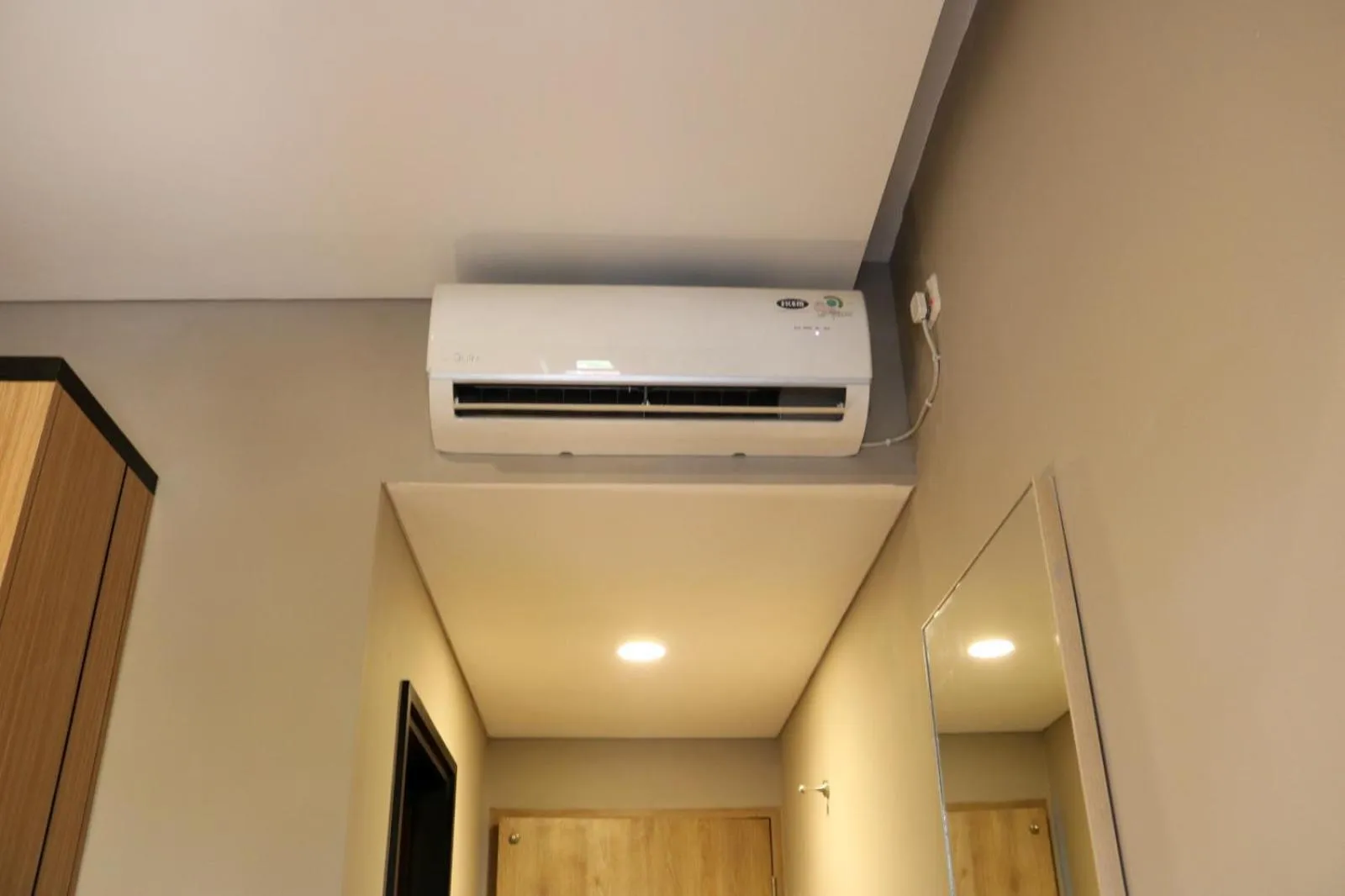 air conditioner in Grand Ametis Hotel Jakarta
