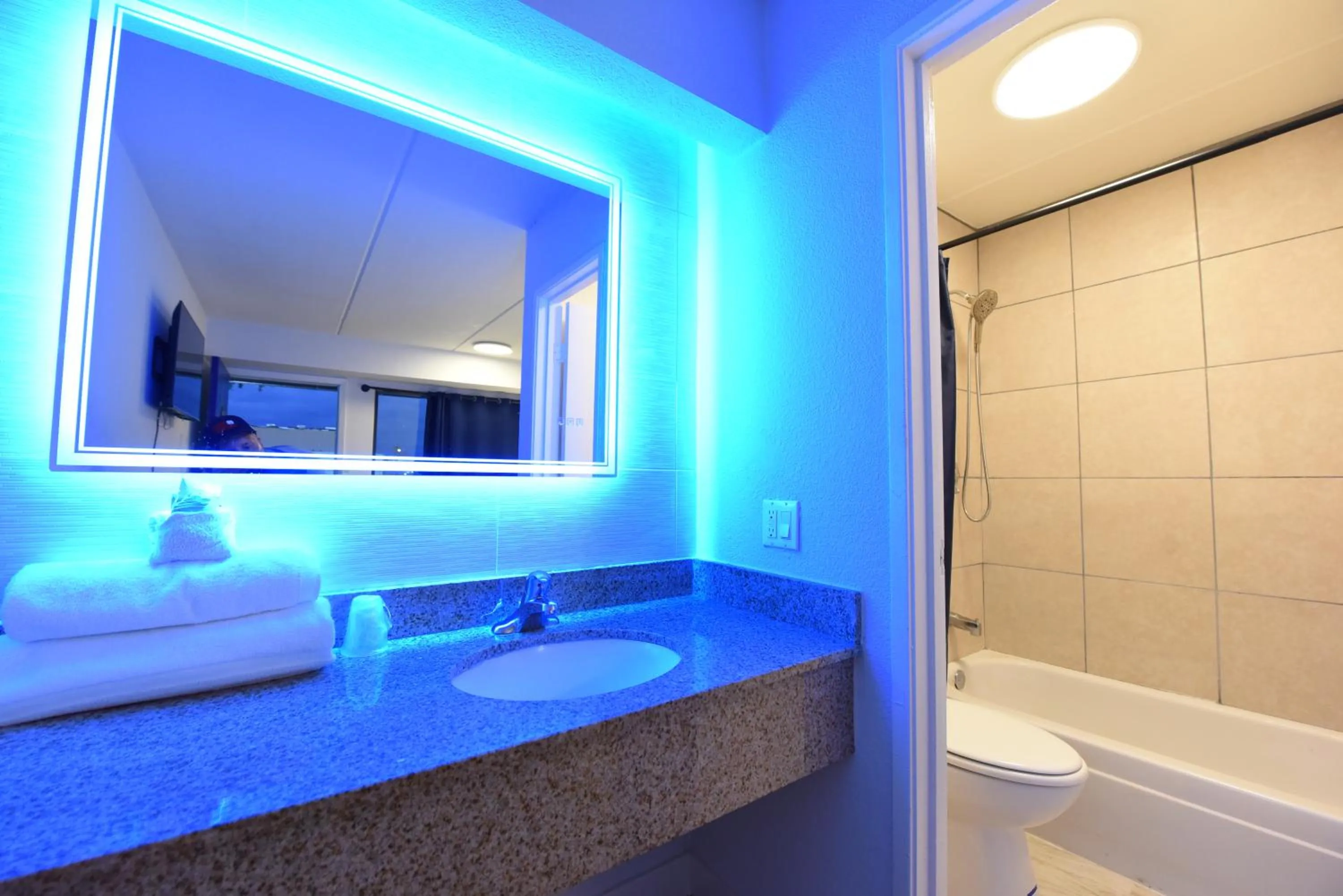 Boardwalk Suites Baton Rouge