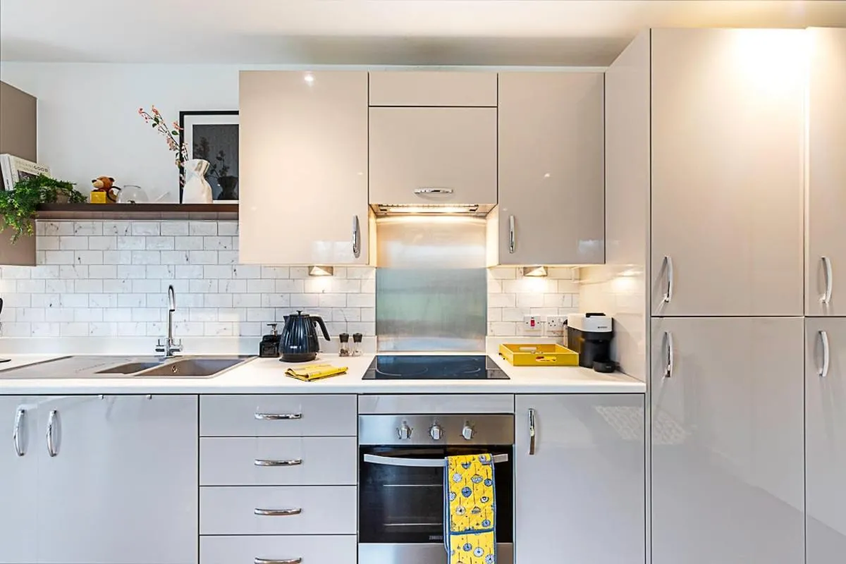 Spacious and Trendy Shoreditch Flat
